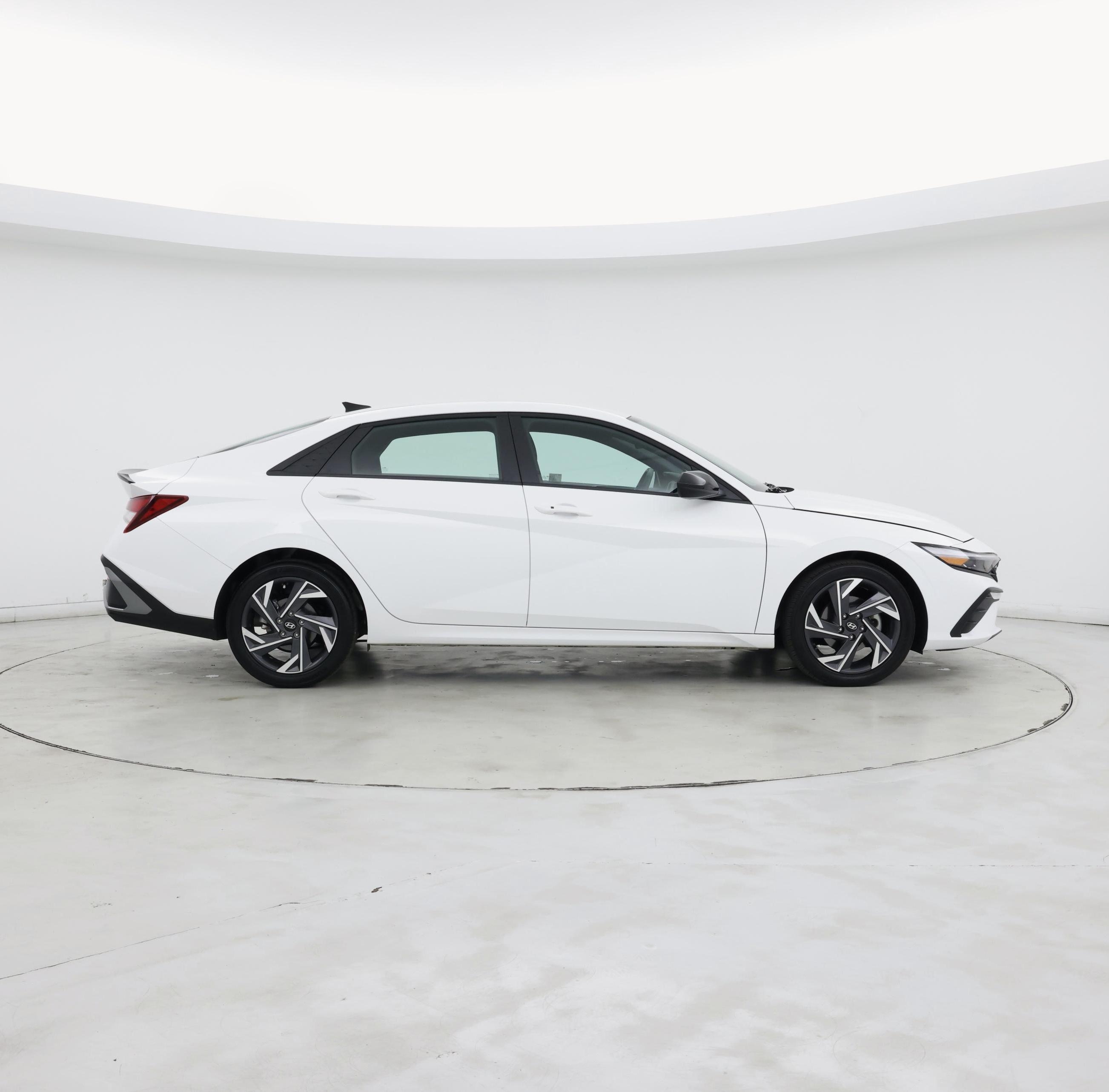 Thumbnail: 2025 Hyundai Elantra - 7