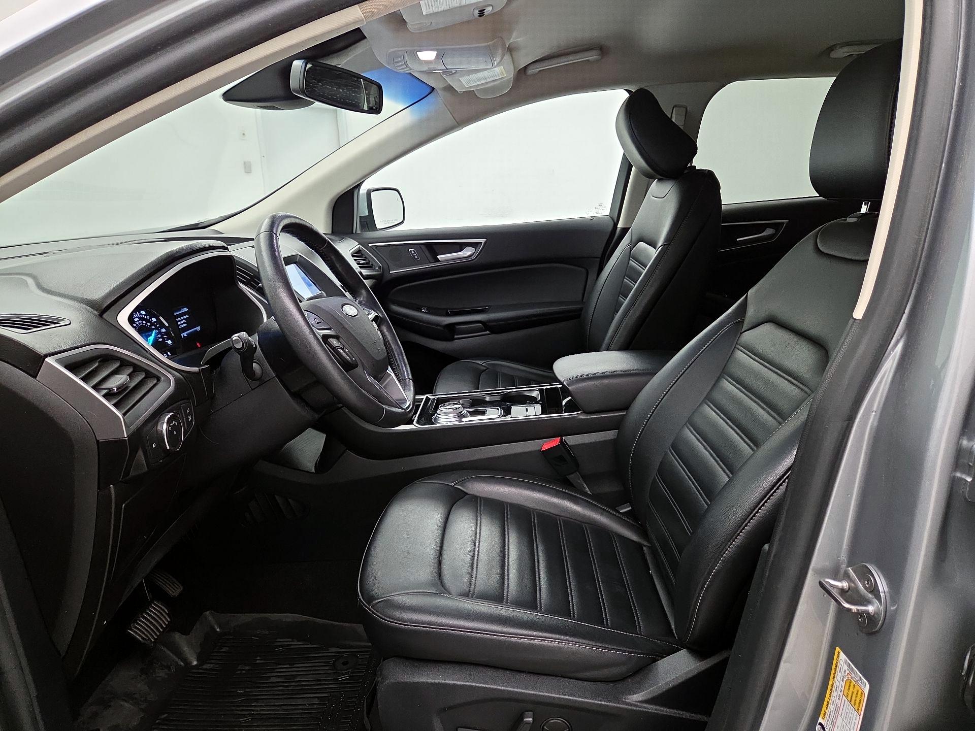 Thumbnail: 2020 Ford Edge - 11