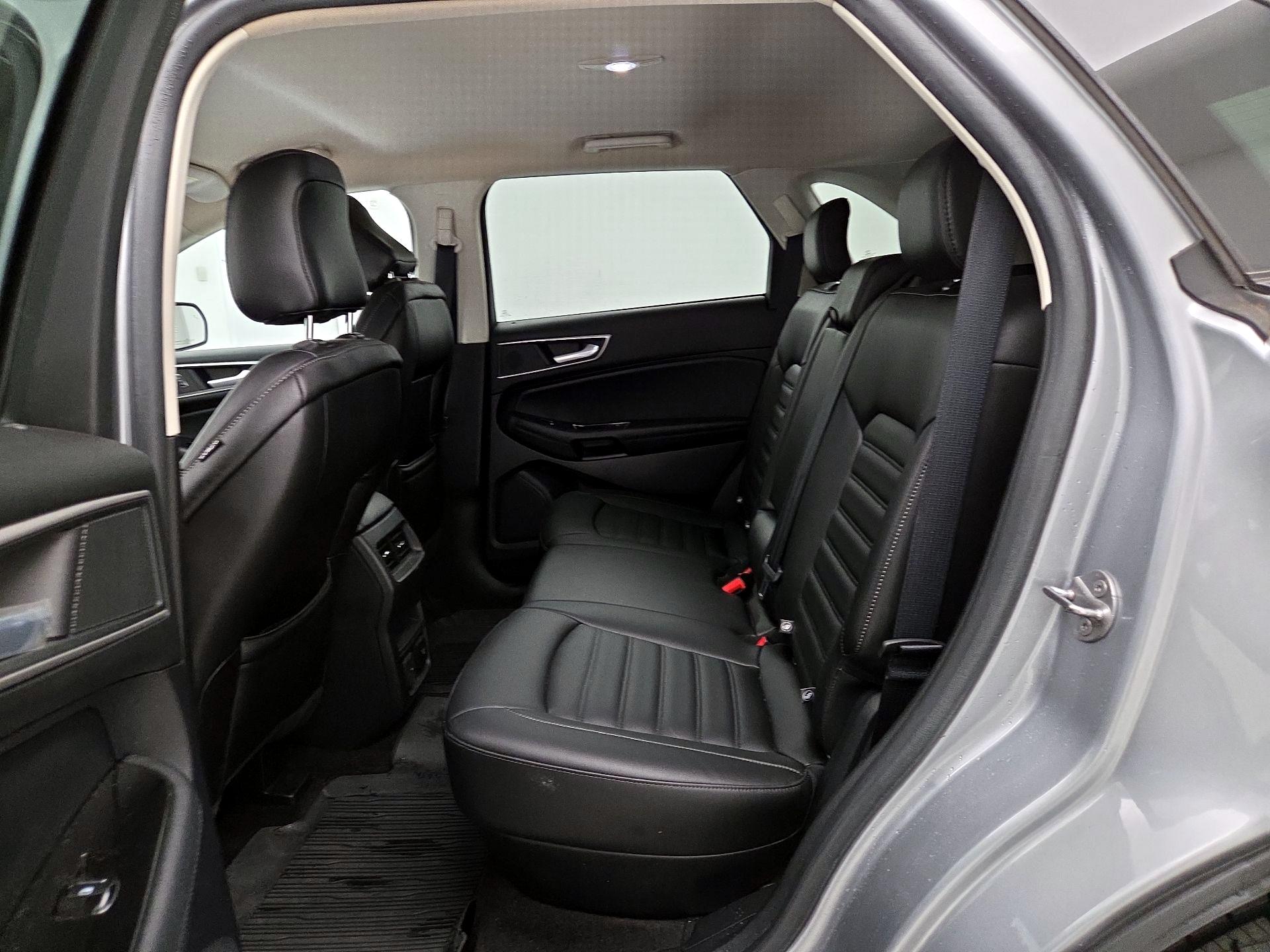 Thumbnail: 2020 Ford Edge - 19