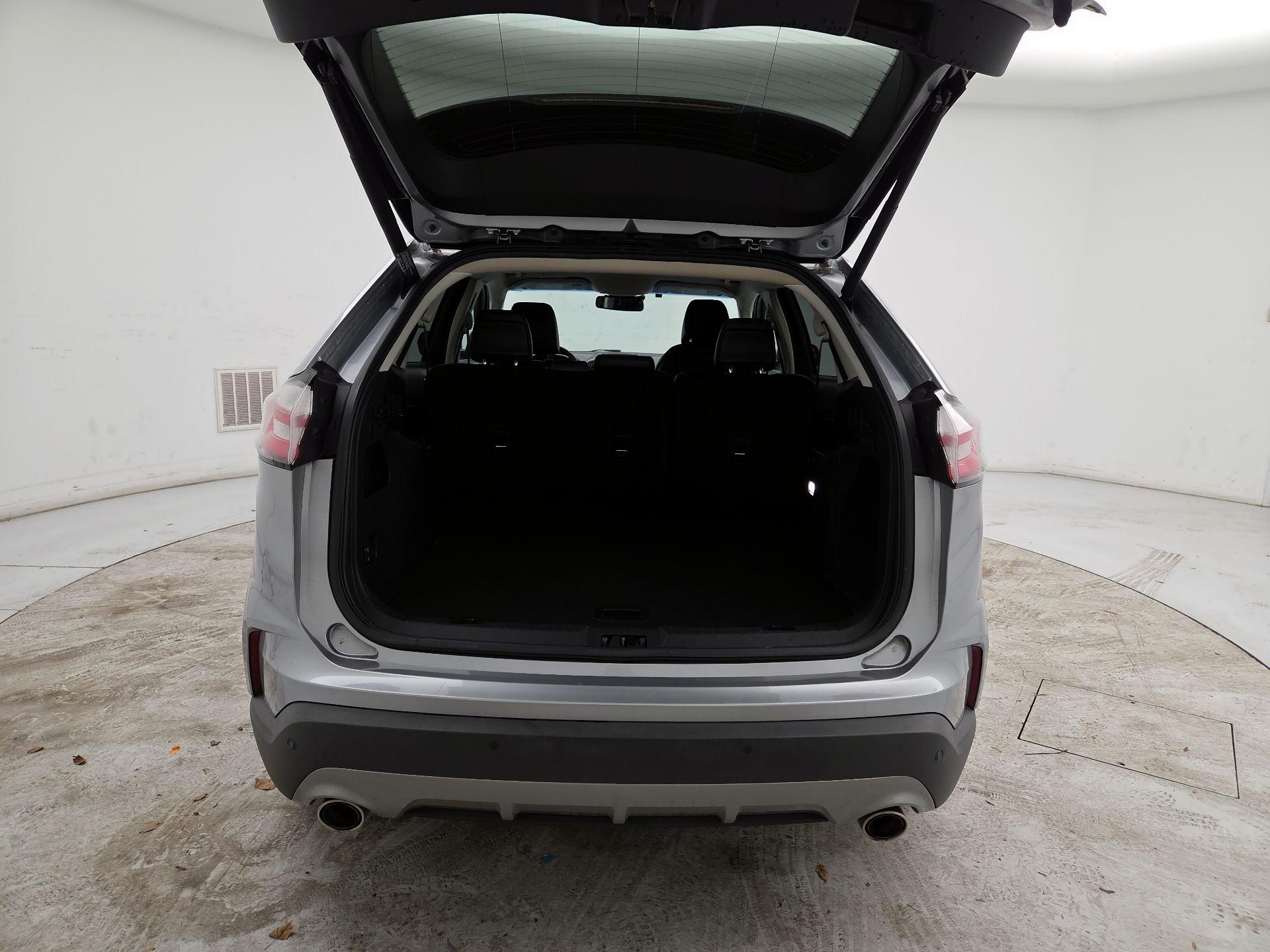 Thumbnail: 2020 Ford Edge - 20