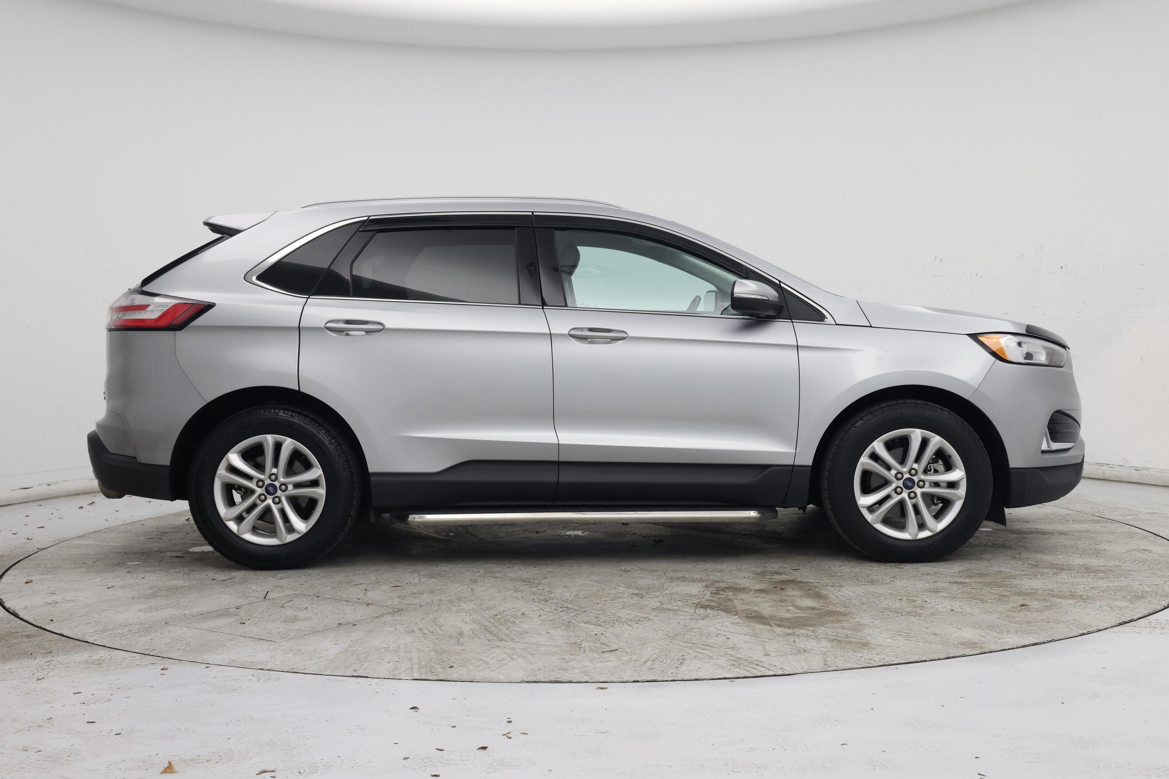 Thumbnail: 2020 Ford Edge - 7