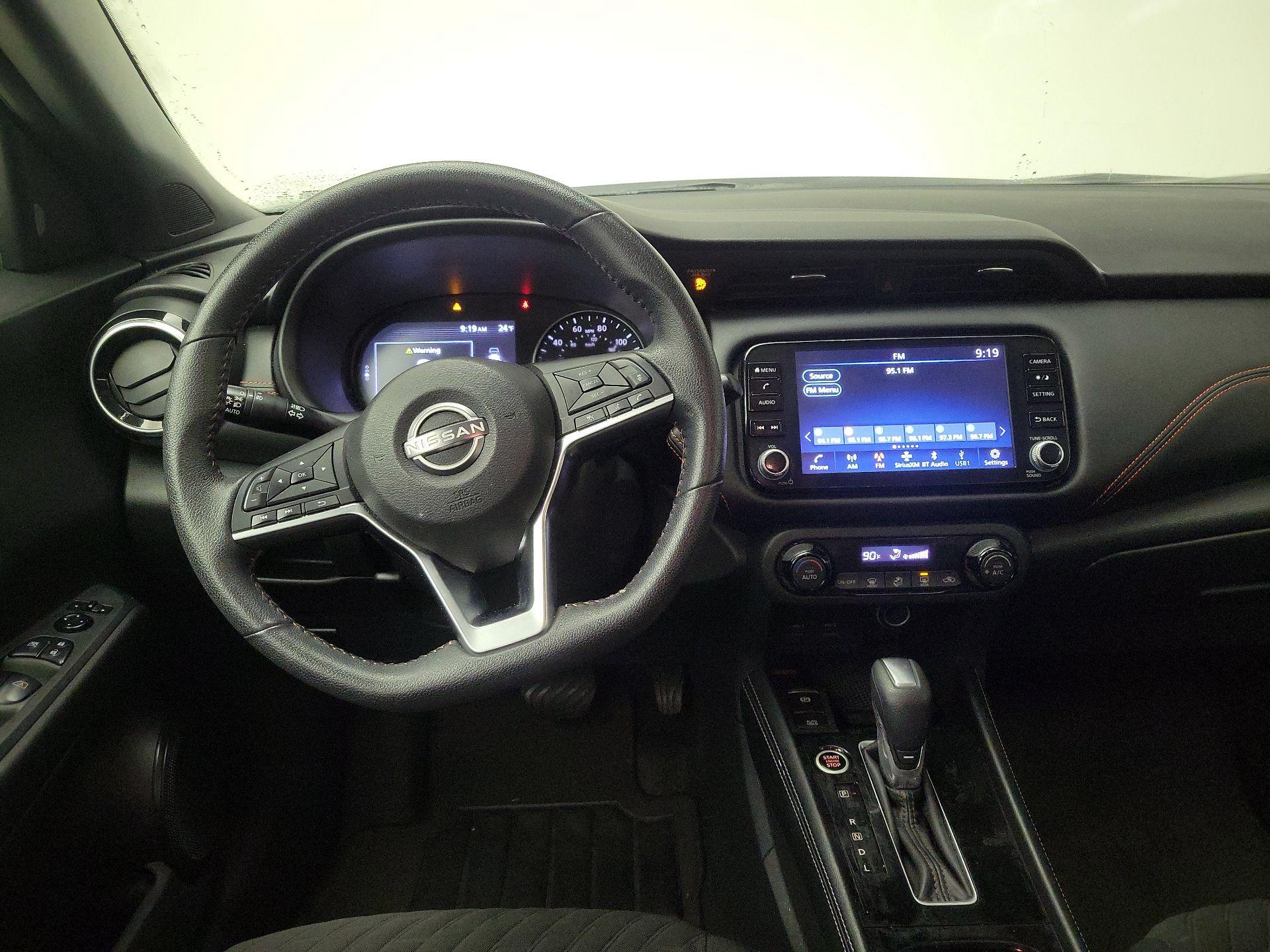 Thumbnail: 2023 Nissan Kicks - 10