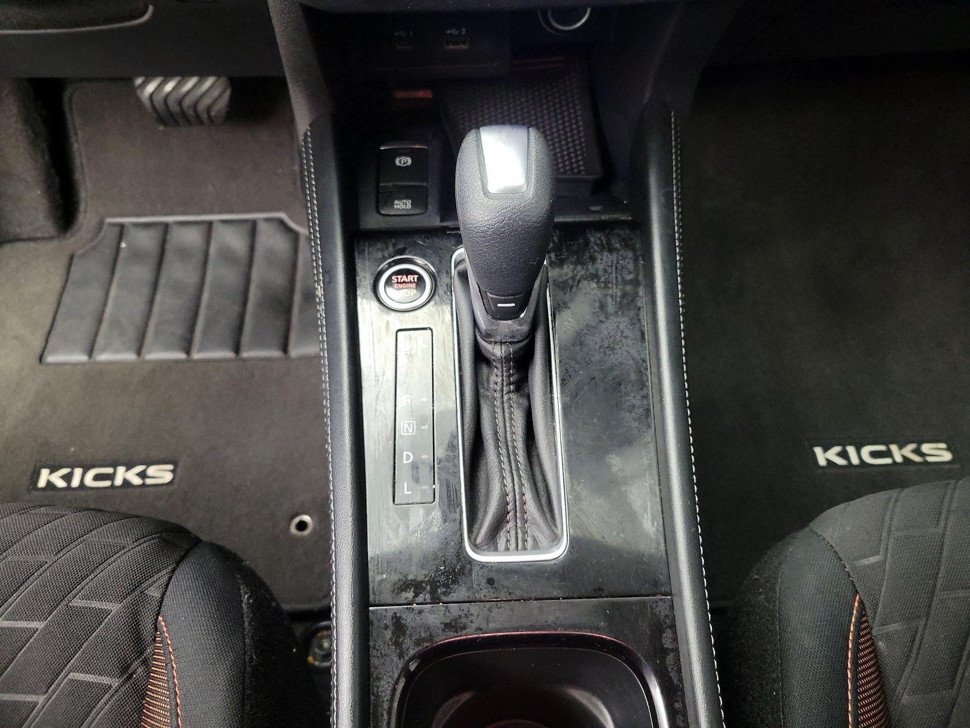 Thumbnail: 2023 Nissan Kicks - 17