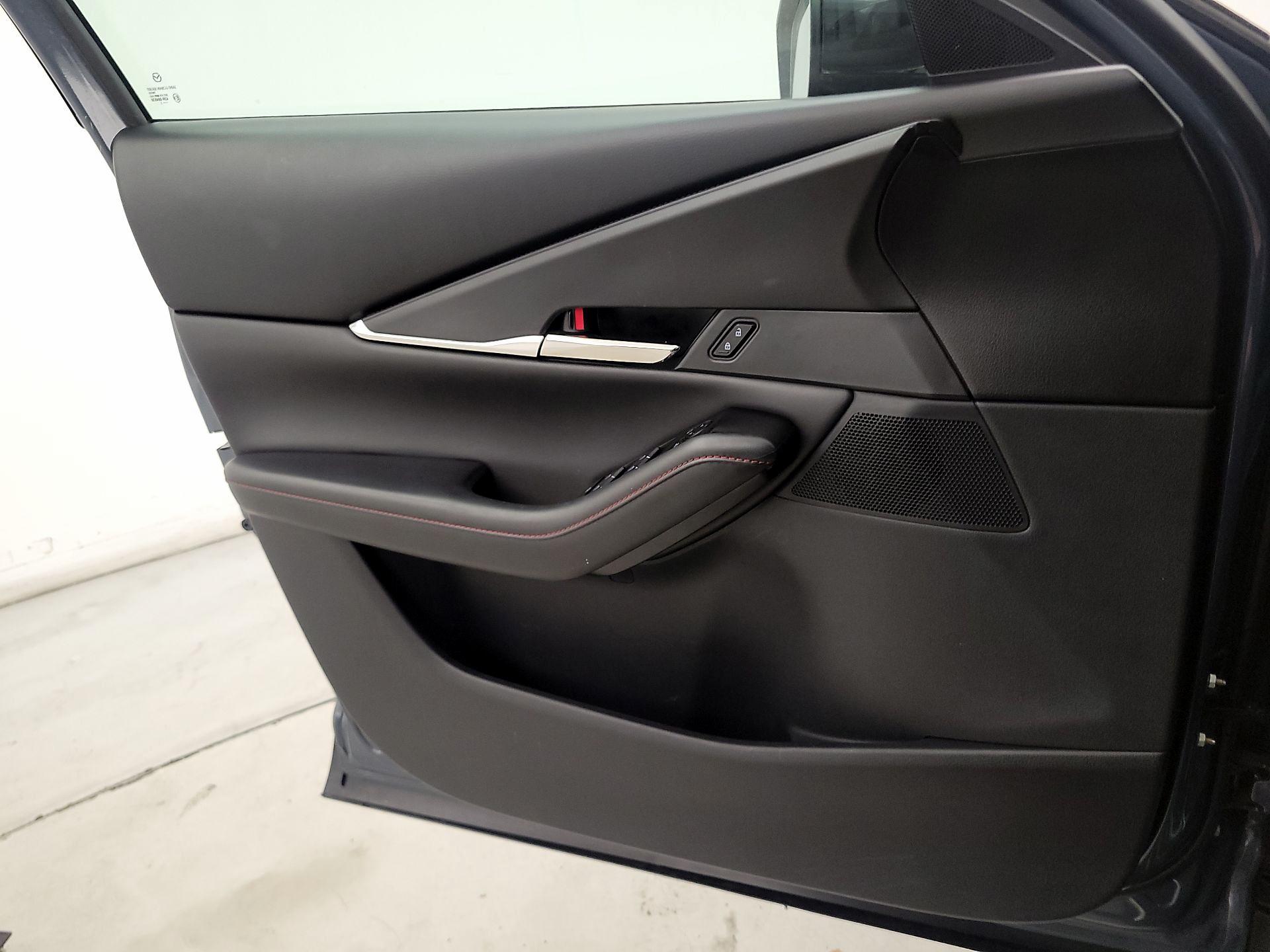 Thumbnail: 2023 Mazda CX-30 - 12