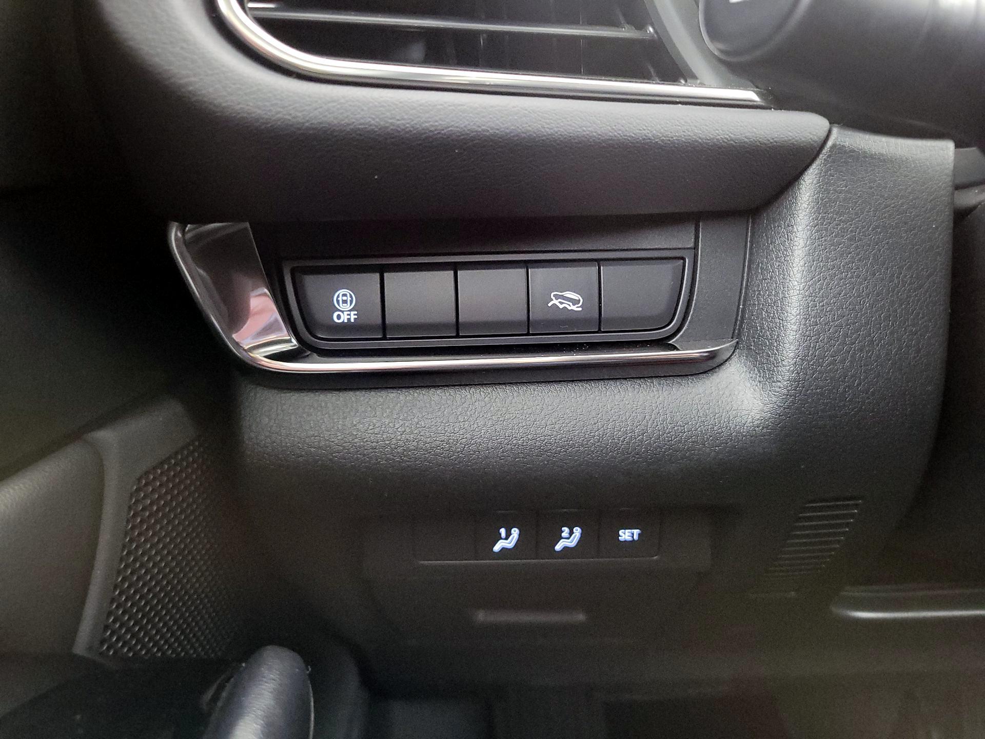 Thumbnail: 2023 Mazda CX-30 - 13