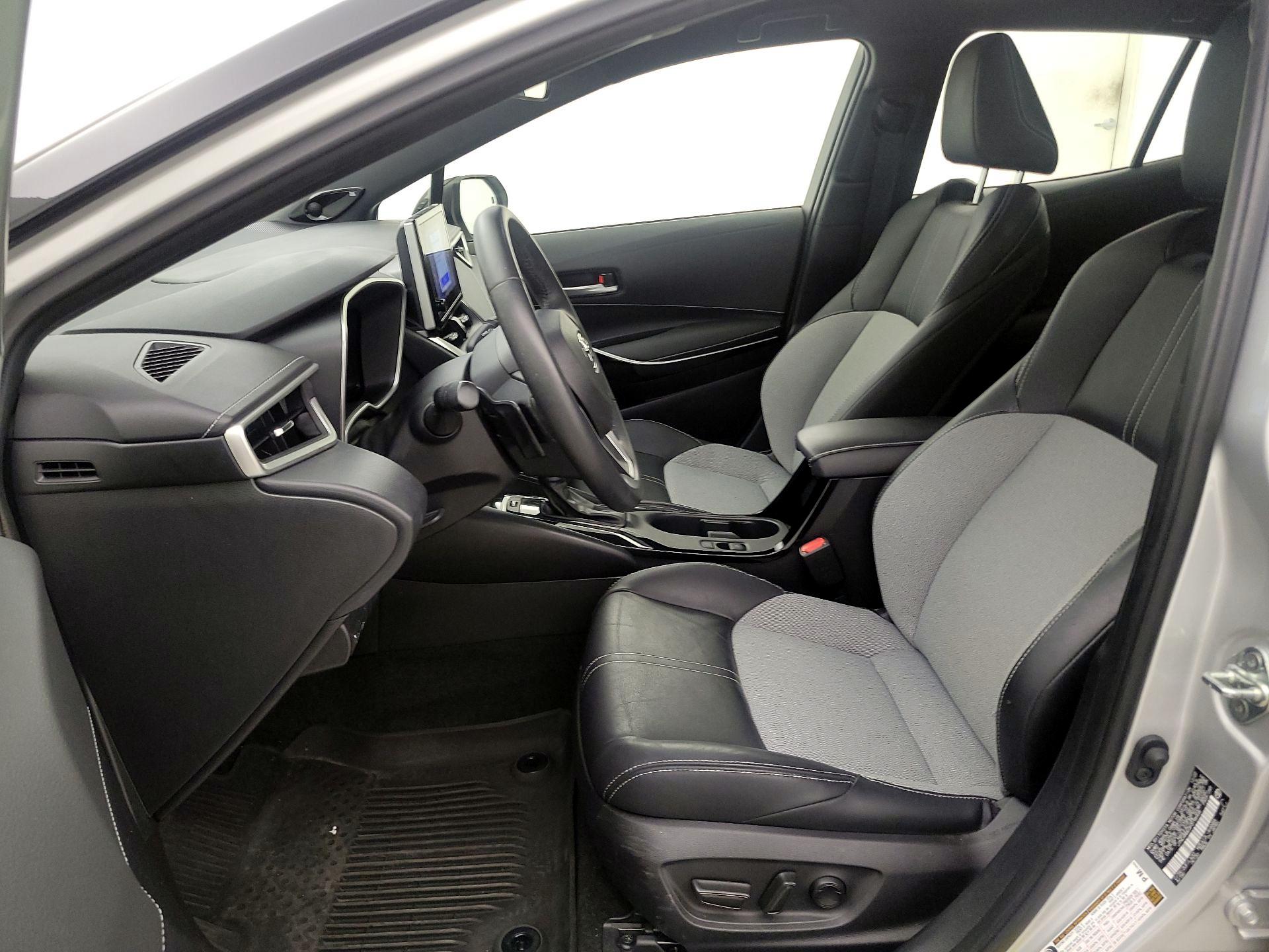 Thumbnail: 2023 Toyota Corolla - 11