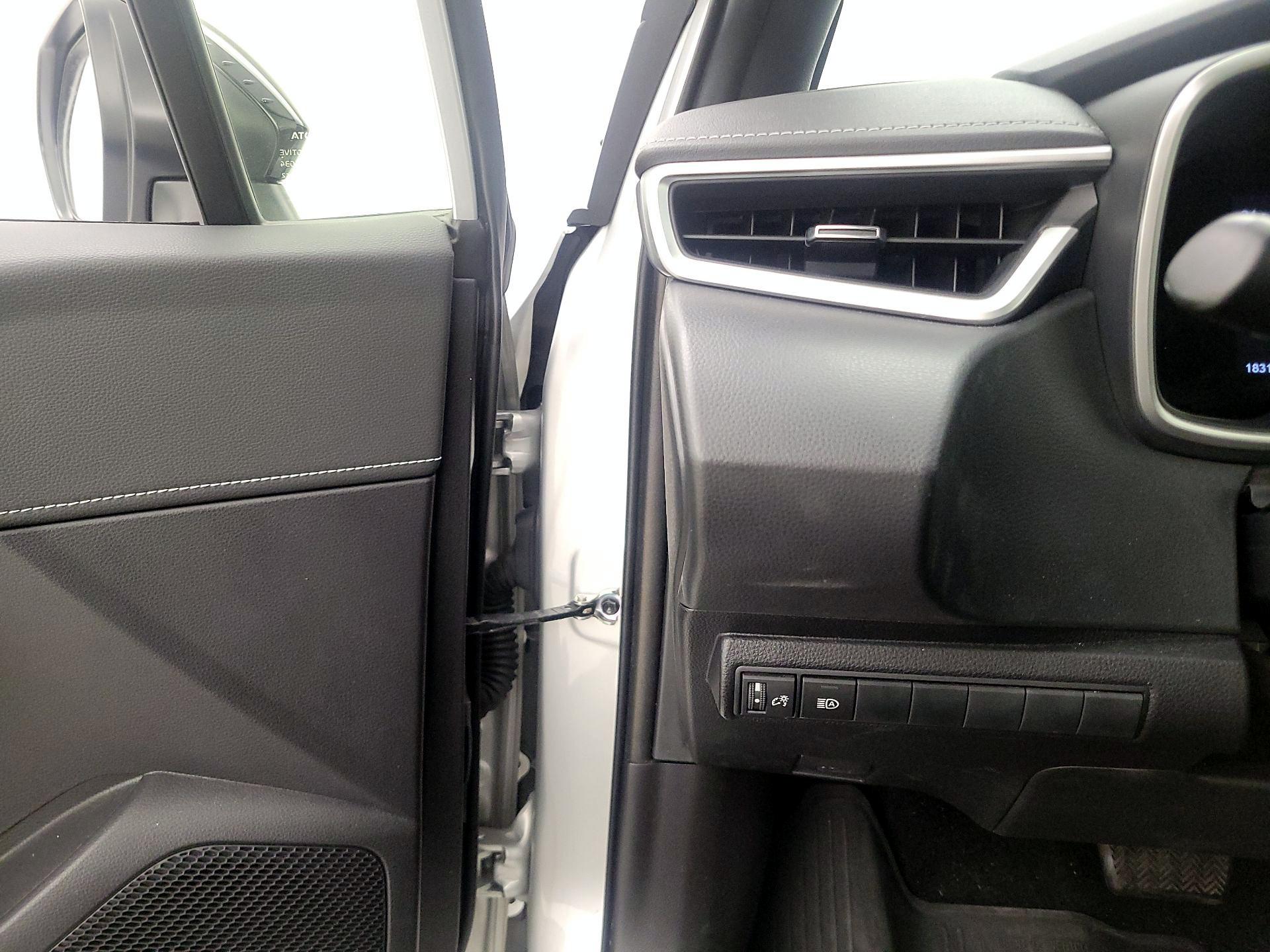 Thumbnail: 2023 Toyota Corolla - 13