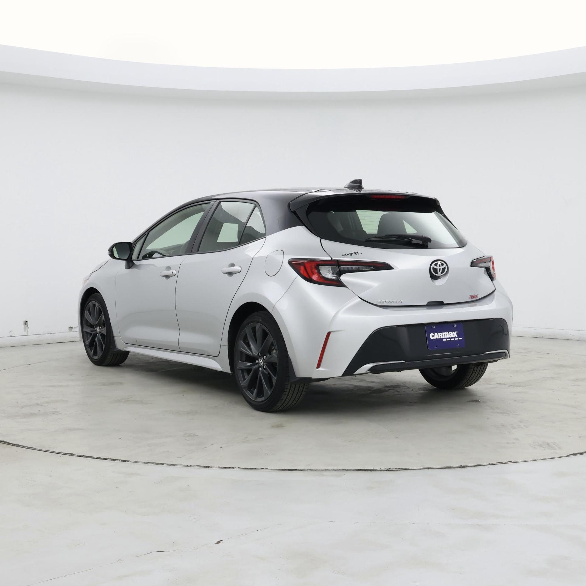 Thumbnail: 2023 Toyota Corolla - 2