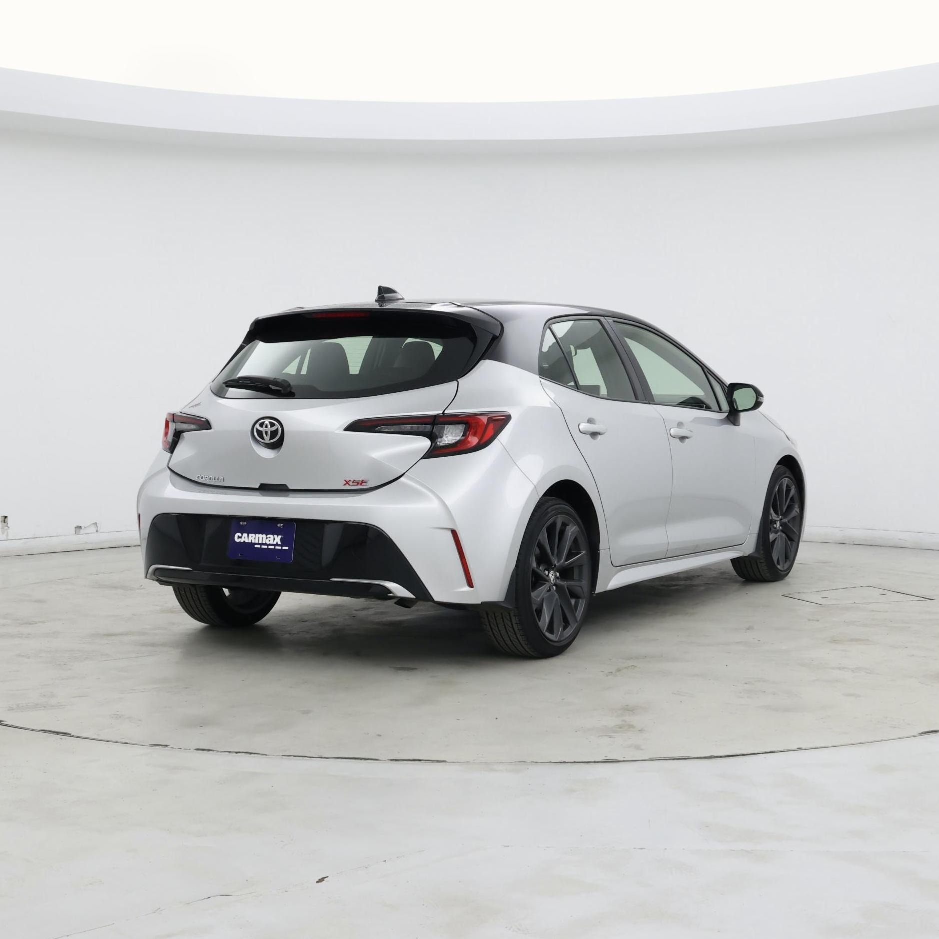 Thumbnail: 2023 Toyota Corolla - 8