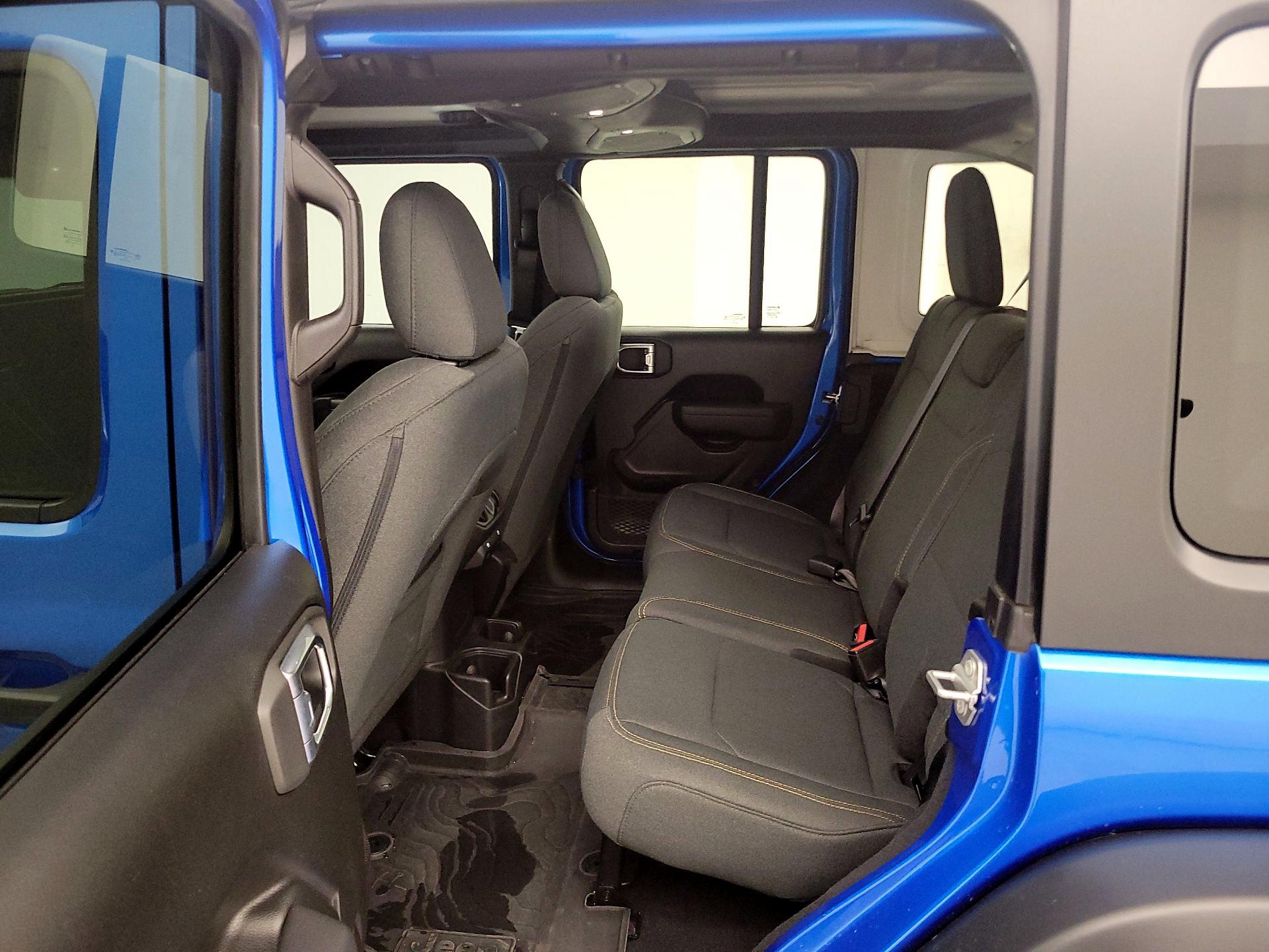 Thumbnail: 2025 Jeep Wrangler - 19