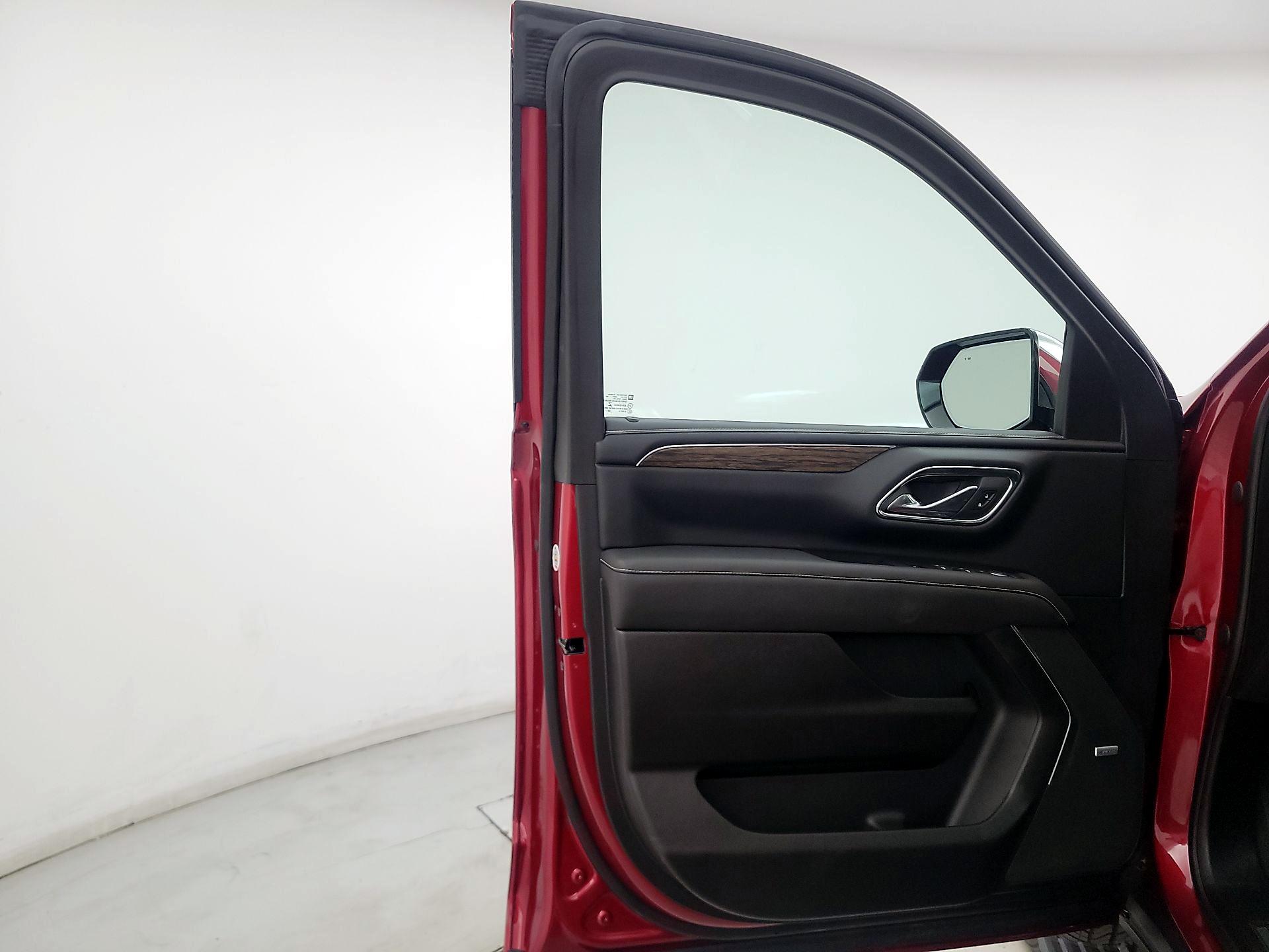 Thumbnail: 2023 Chevrolet Tahoe - 12