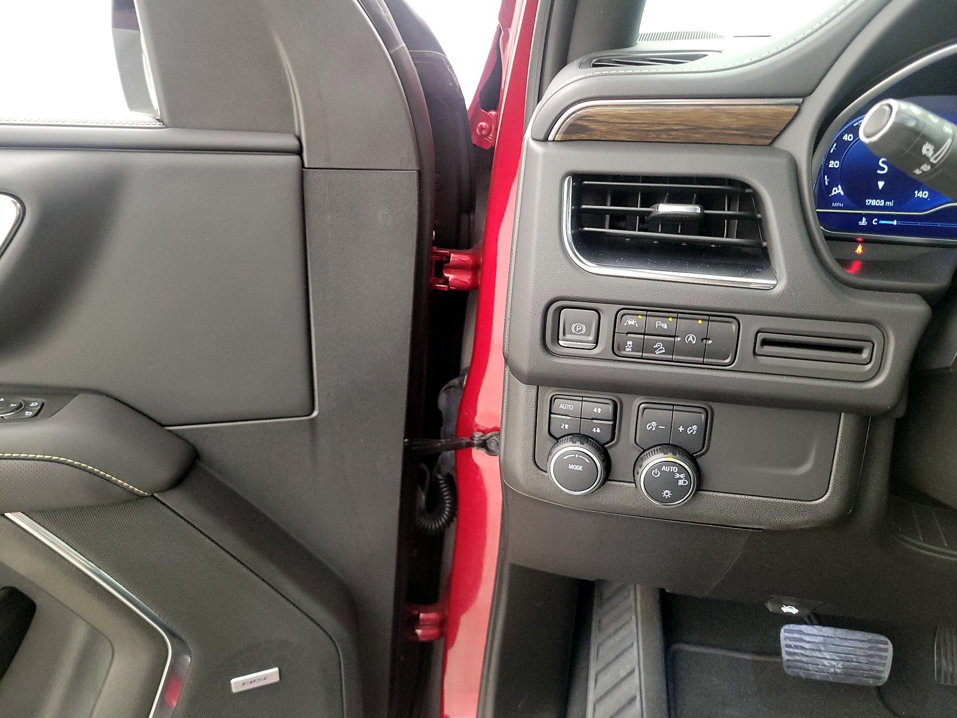 Thumbnail: 2023 Chevrolet Tahoe - 13