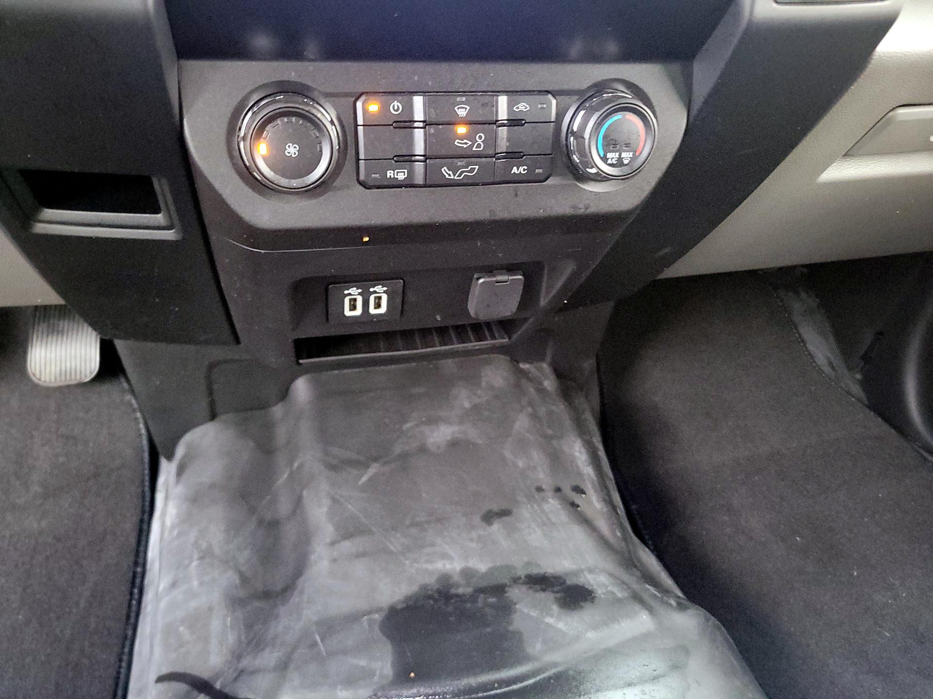 Thumbnail: 2020 Ford F-150 - 16