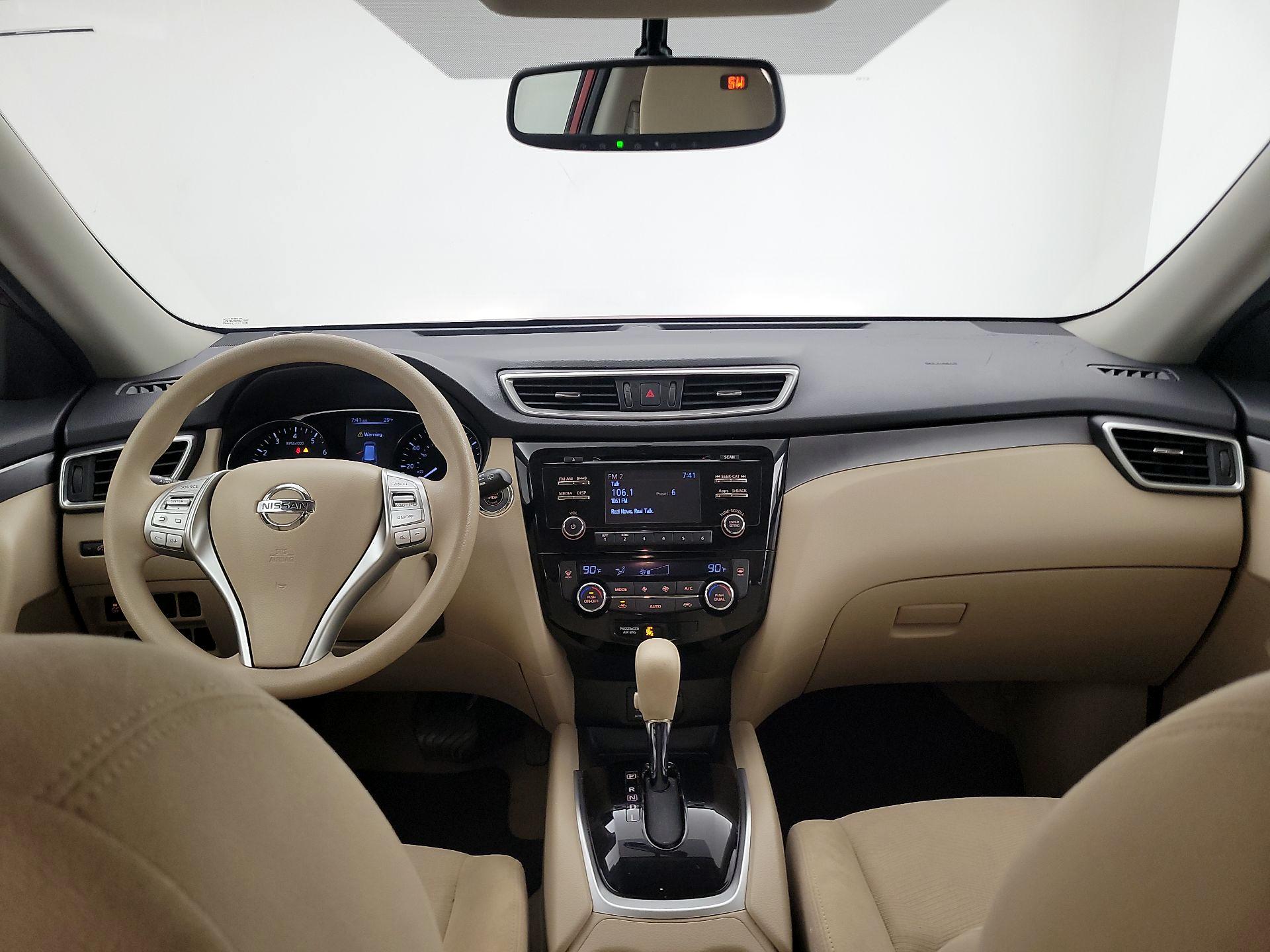 Thumbnail: 2015 Nissan Rogue - 9