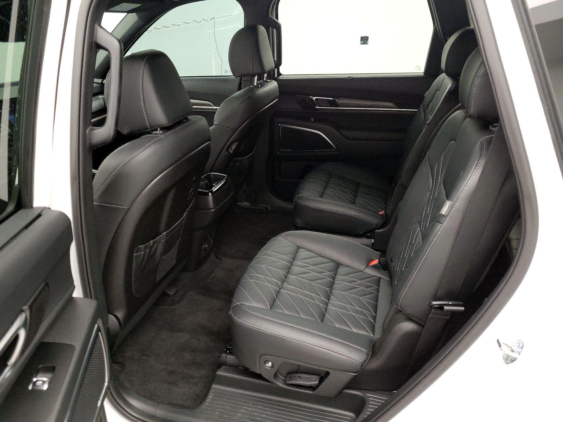 Thumbnail: 2025 Kia Telluride - 20