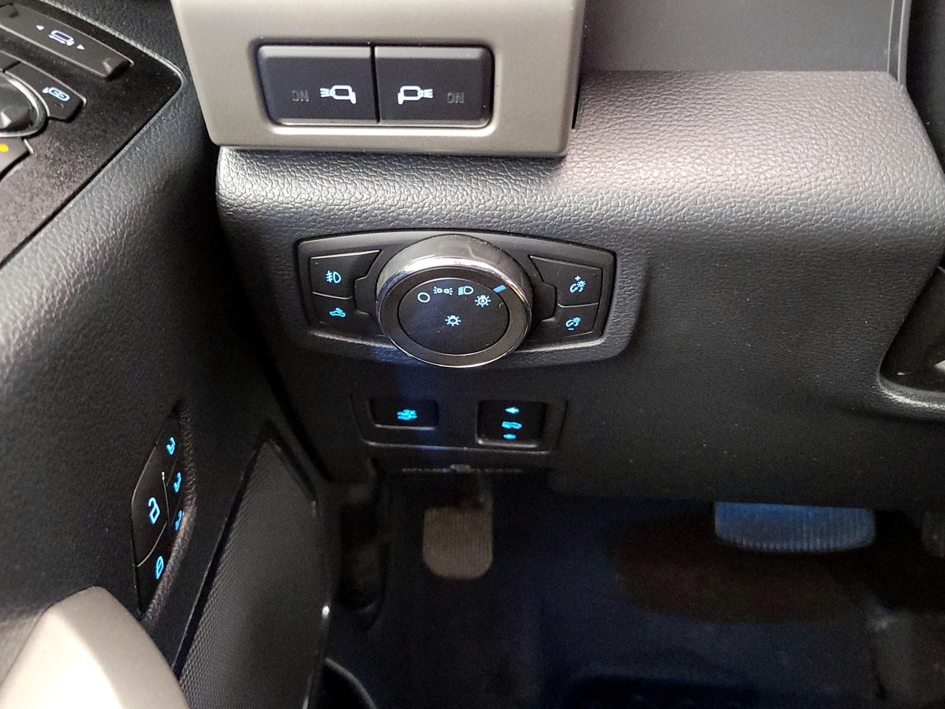 Thumbnail: 2022 Ford F-250 - 13