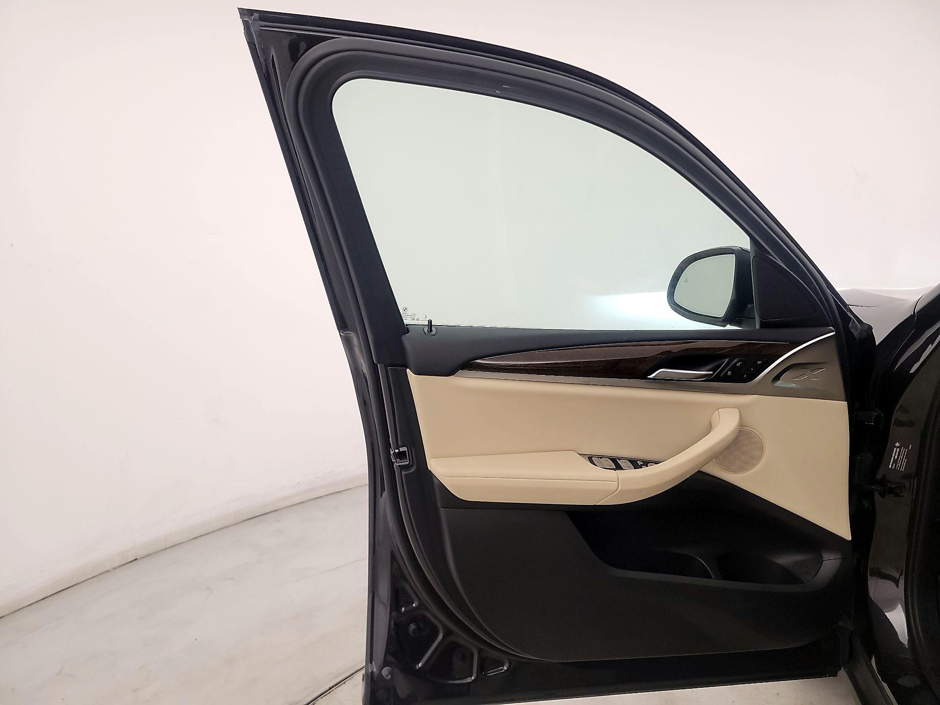 Thumbnail: 2023 BMW X3 - 12