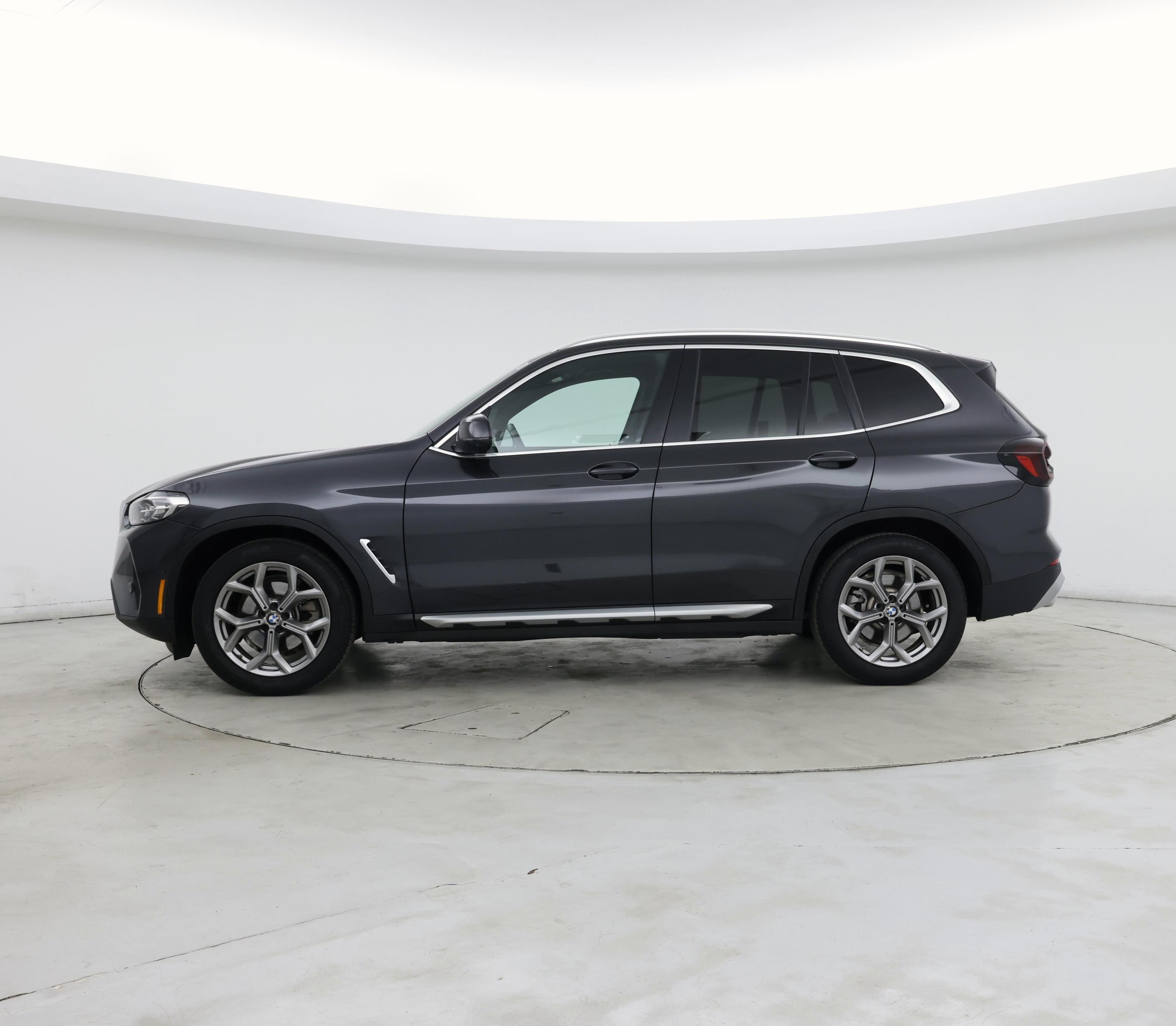 Thumbnail: 2023 BMW X3 - 3