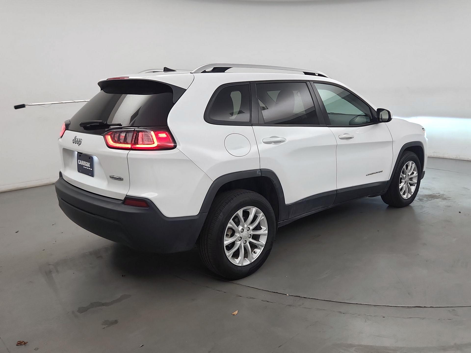 Thumbnail: 2020 Jeep Cherokee - 5