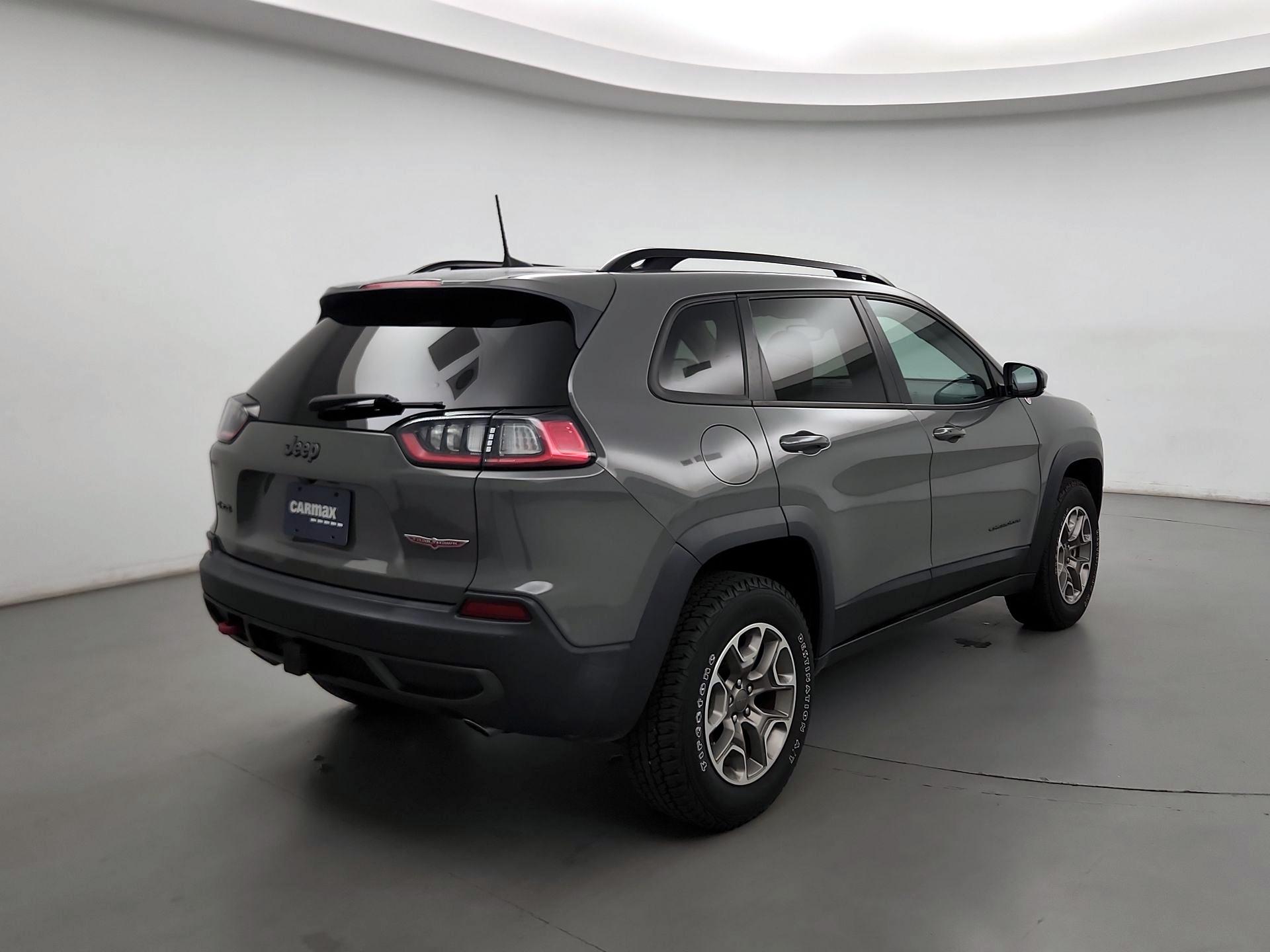 Thumbnail: 2022 Jeep Cherokee - 5
