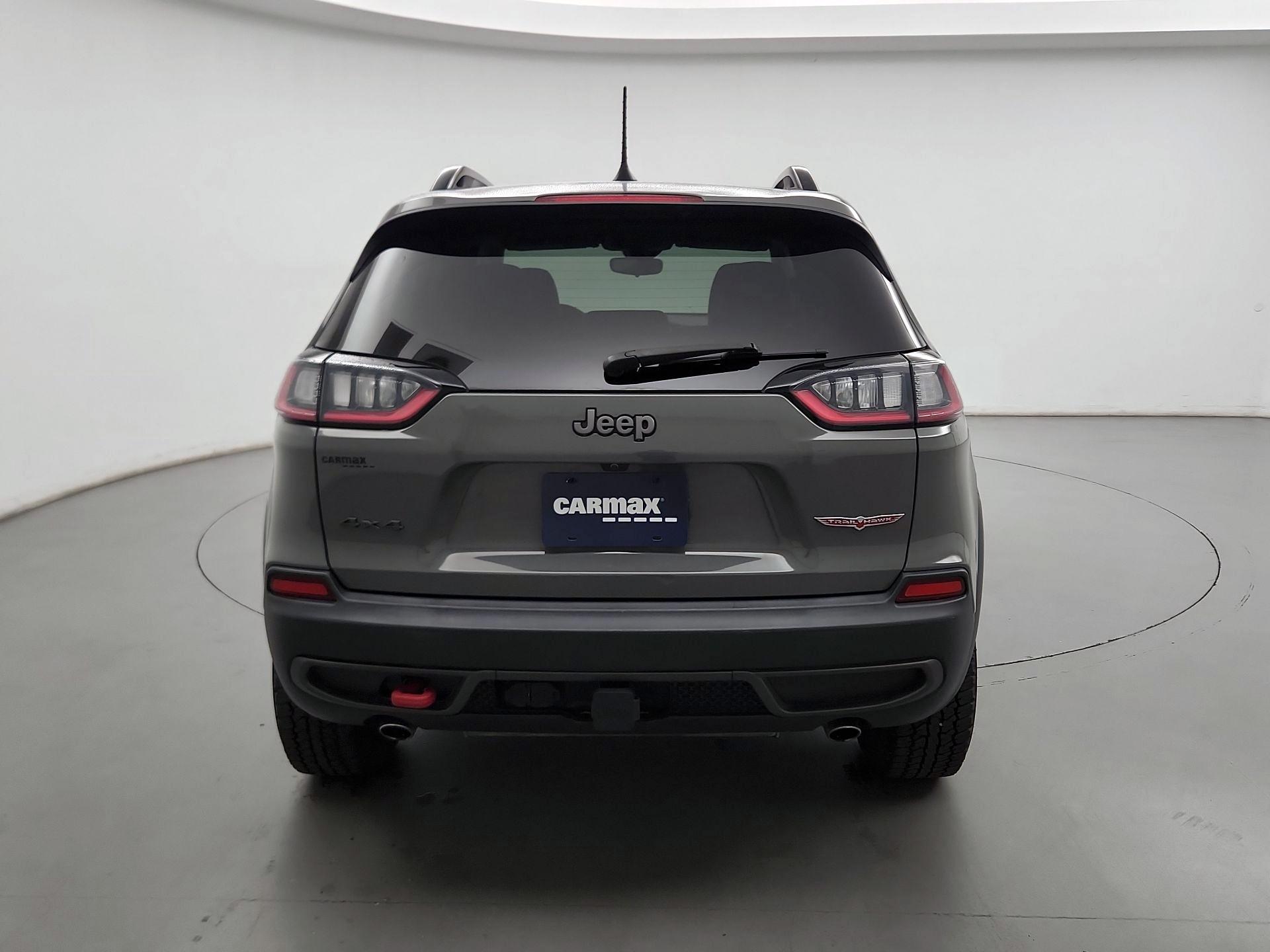 Thumbnail: 2022 Jeep Cherokee - 6