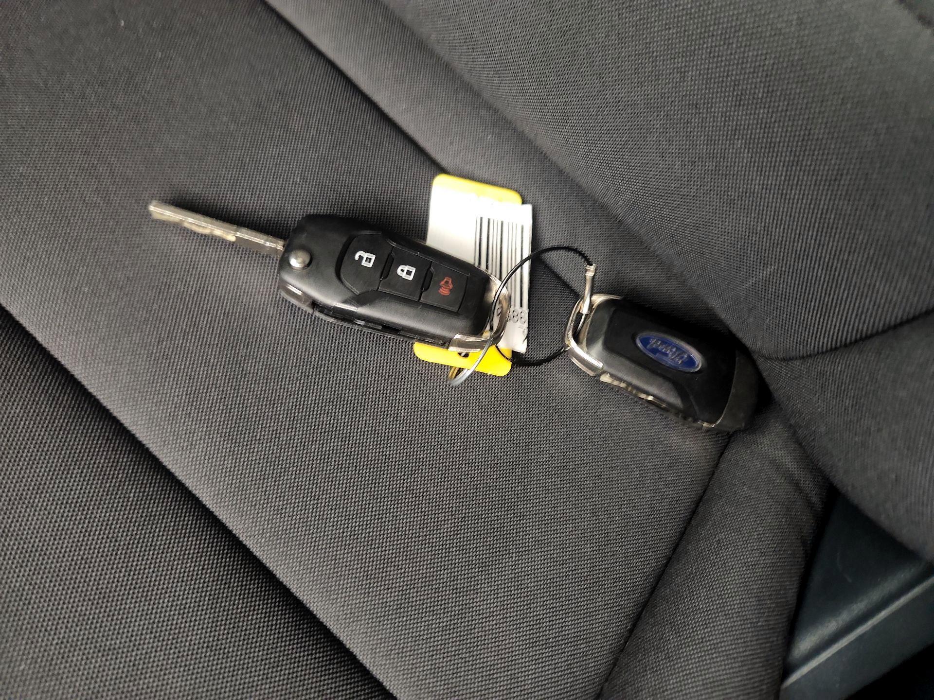 Thumbnail: 2022 Ford Maverick - 20