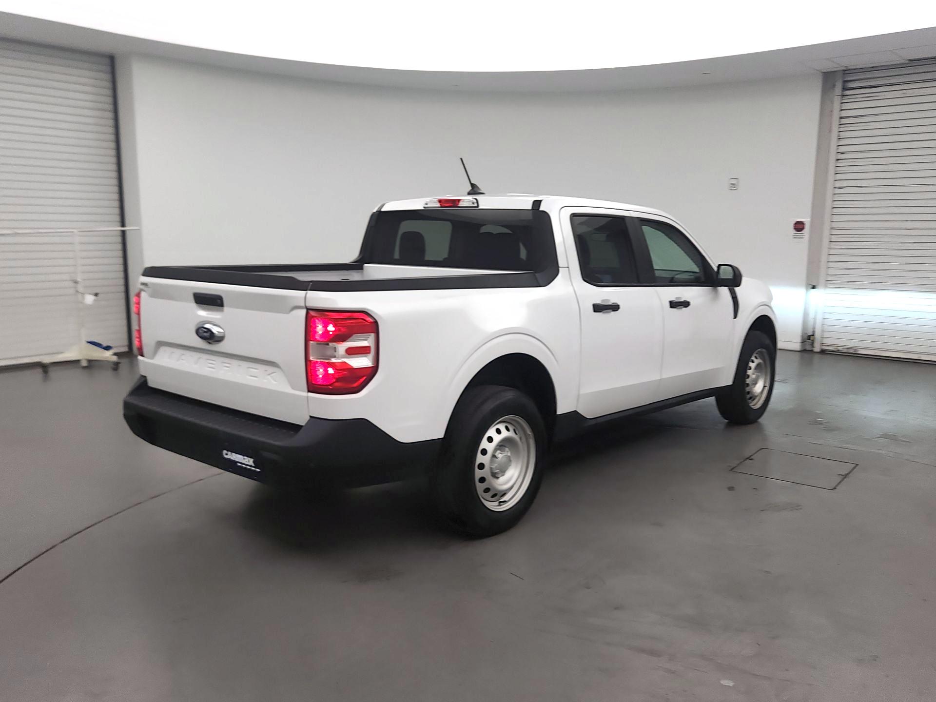 Thumbnail: 2022 Ford Maverick - 5