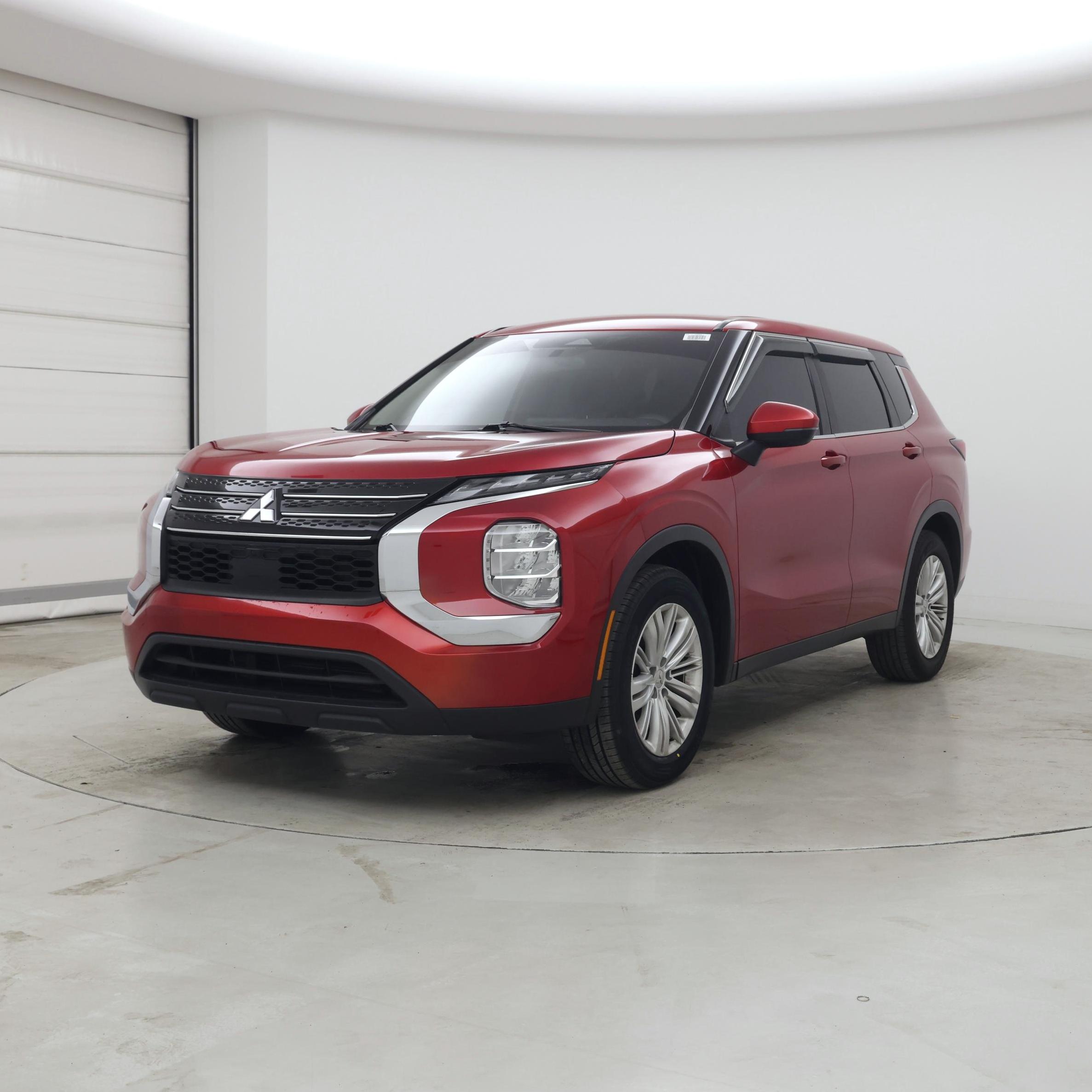 Thumbnail: 2023 Mitsubishi Outlander - 4