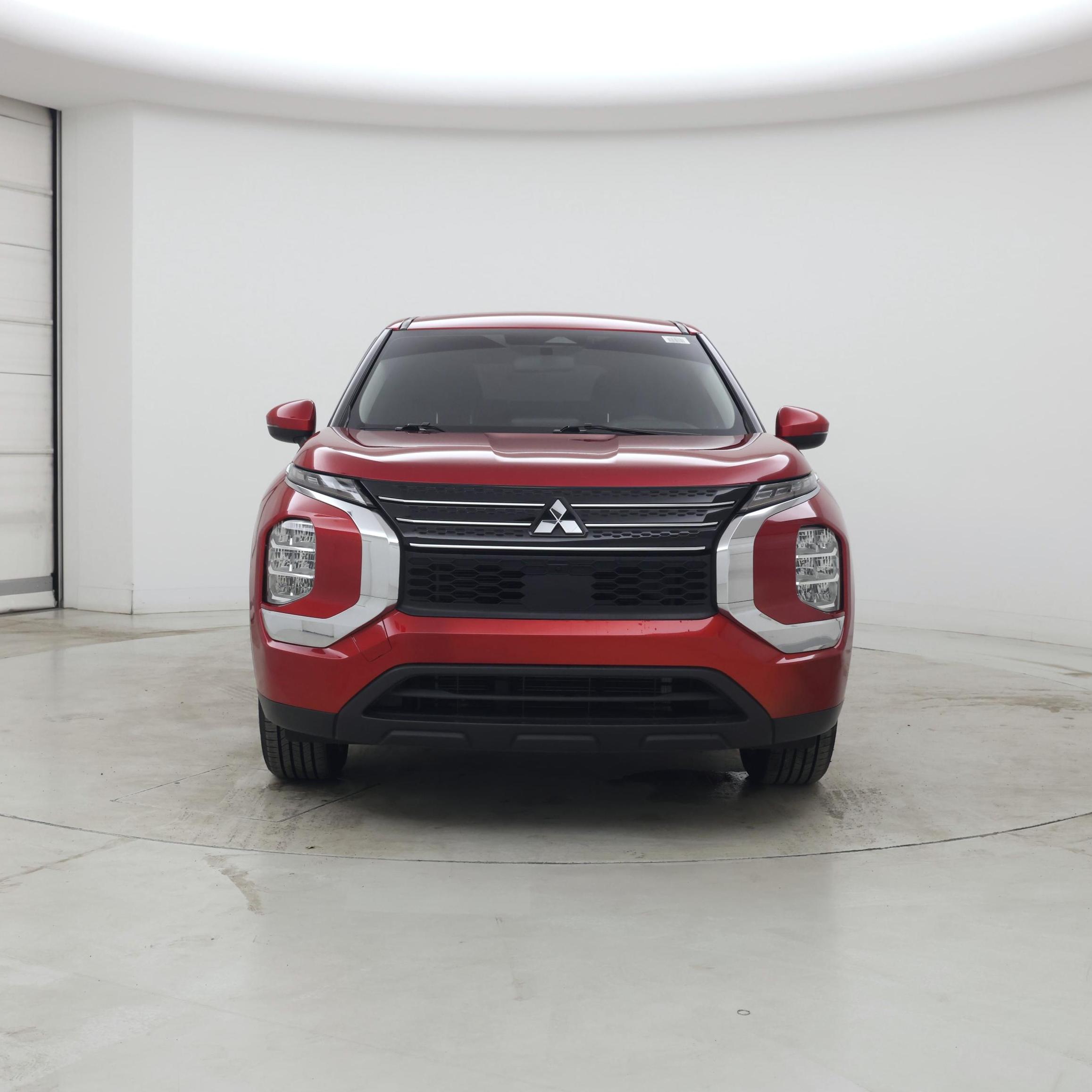 Thumbnail: 2023 Mitsubishi Outlander - 5