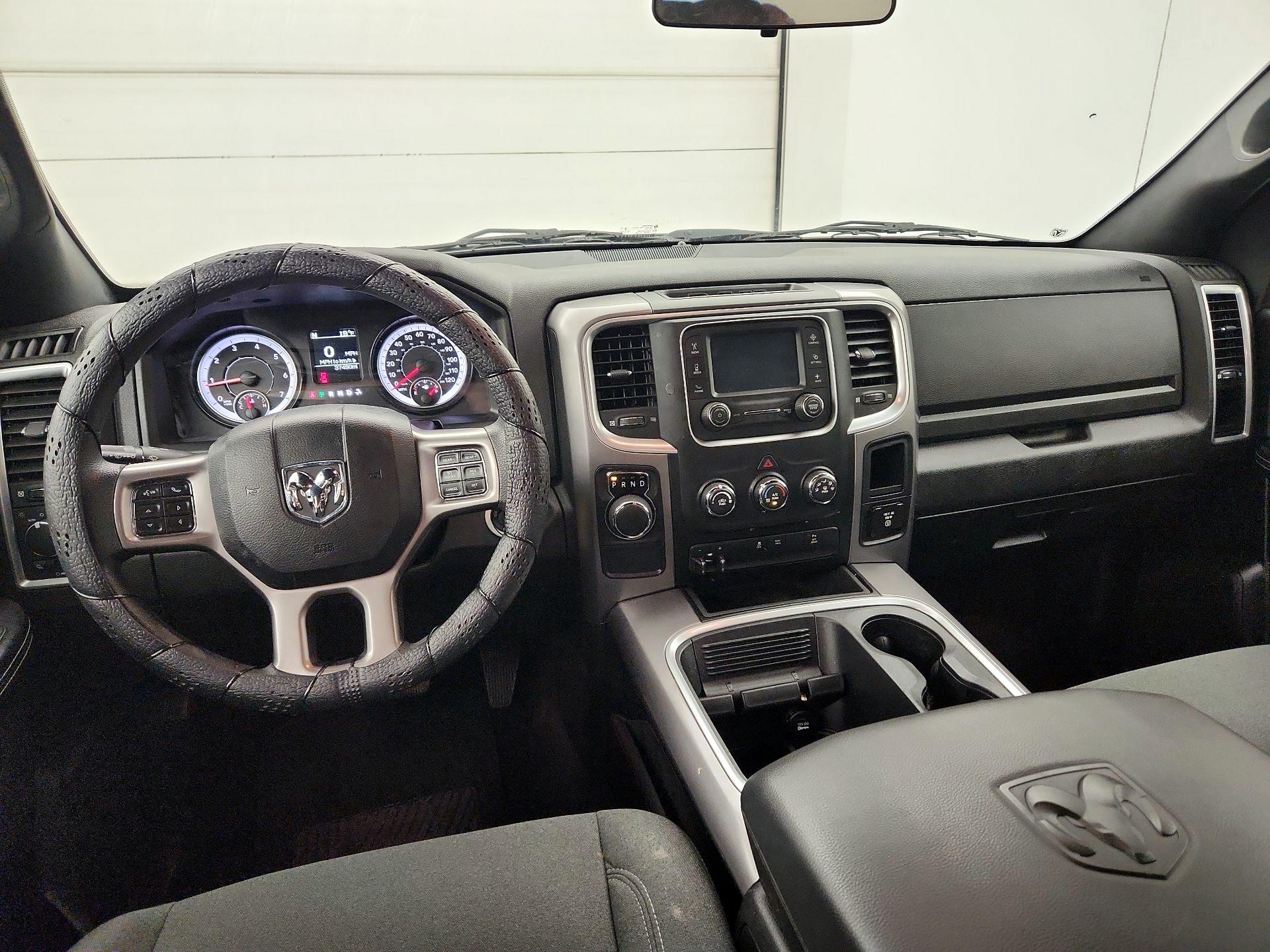 Thumbnail: 2022 RAM 1500 Classic - 9