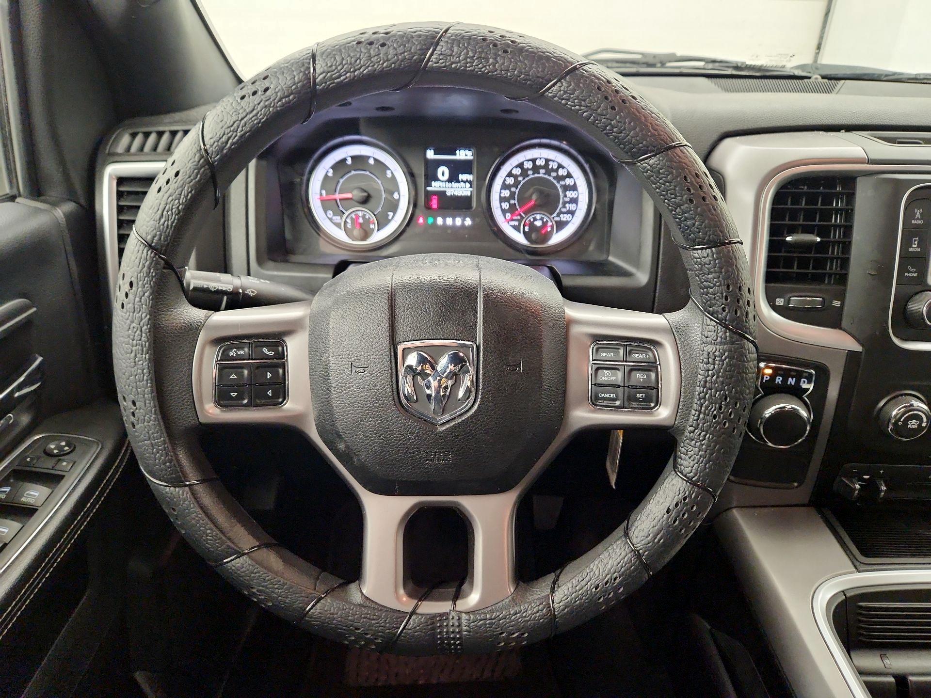 Thumbnail: 2022 RAM 1500 Classic - 10