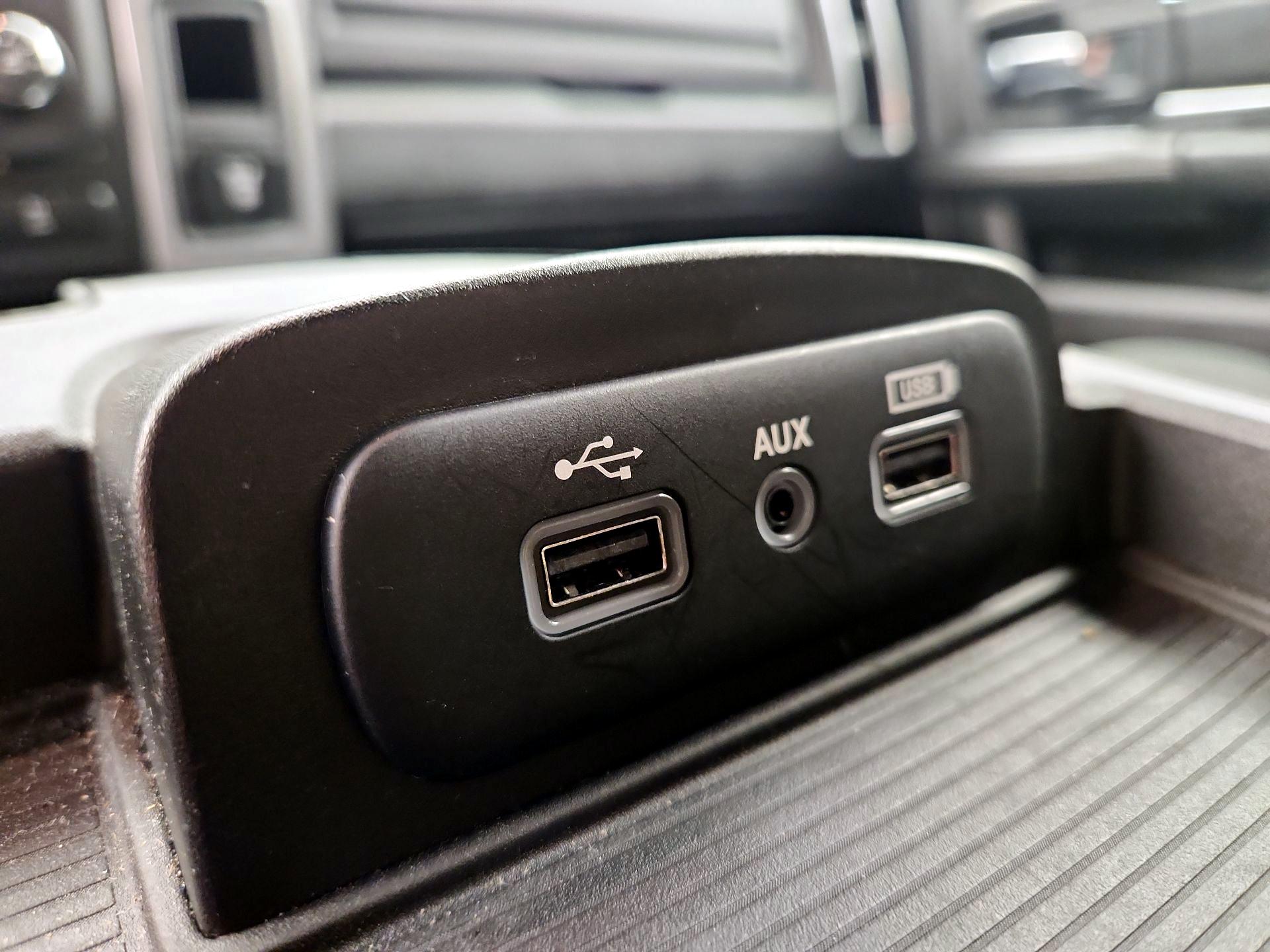 Thumbnail: 2022 RAM 1500 Classic - 18