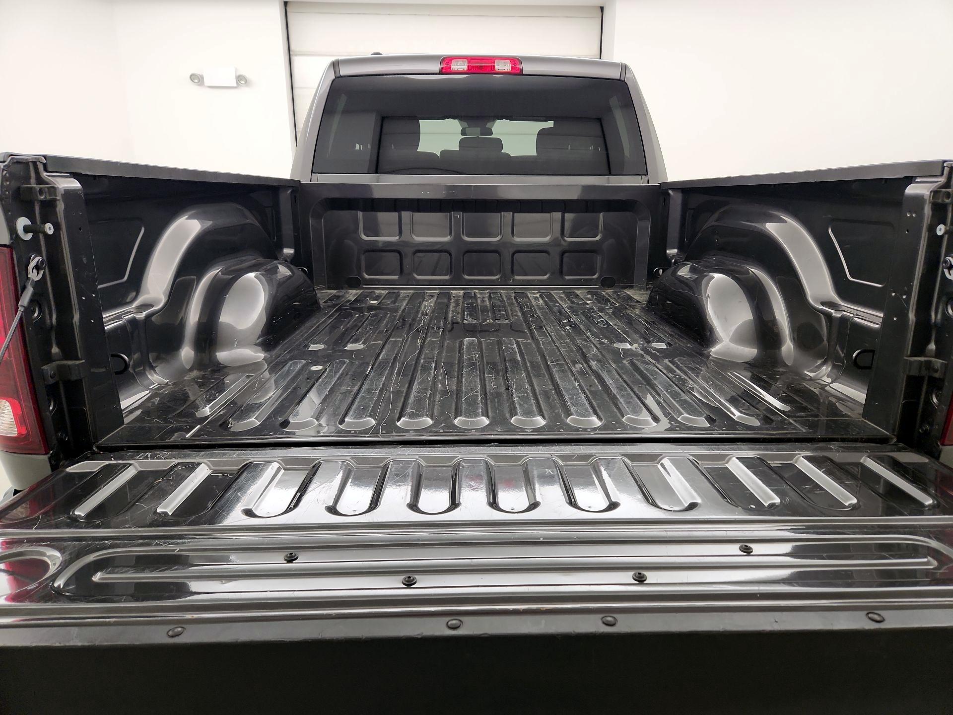 Thumbnail: 2022 RAM 1500 Classic - 20