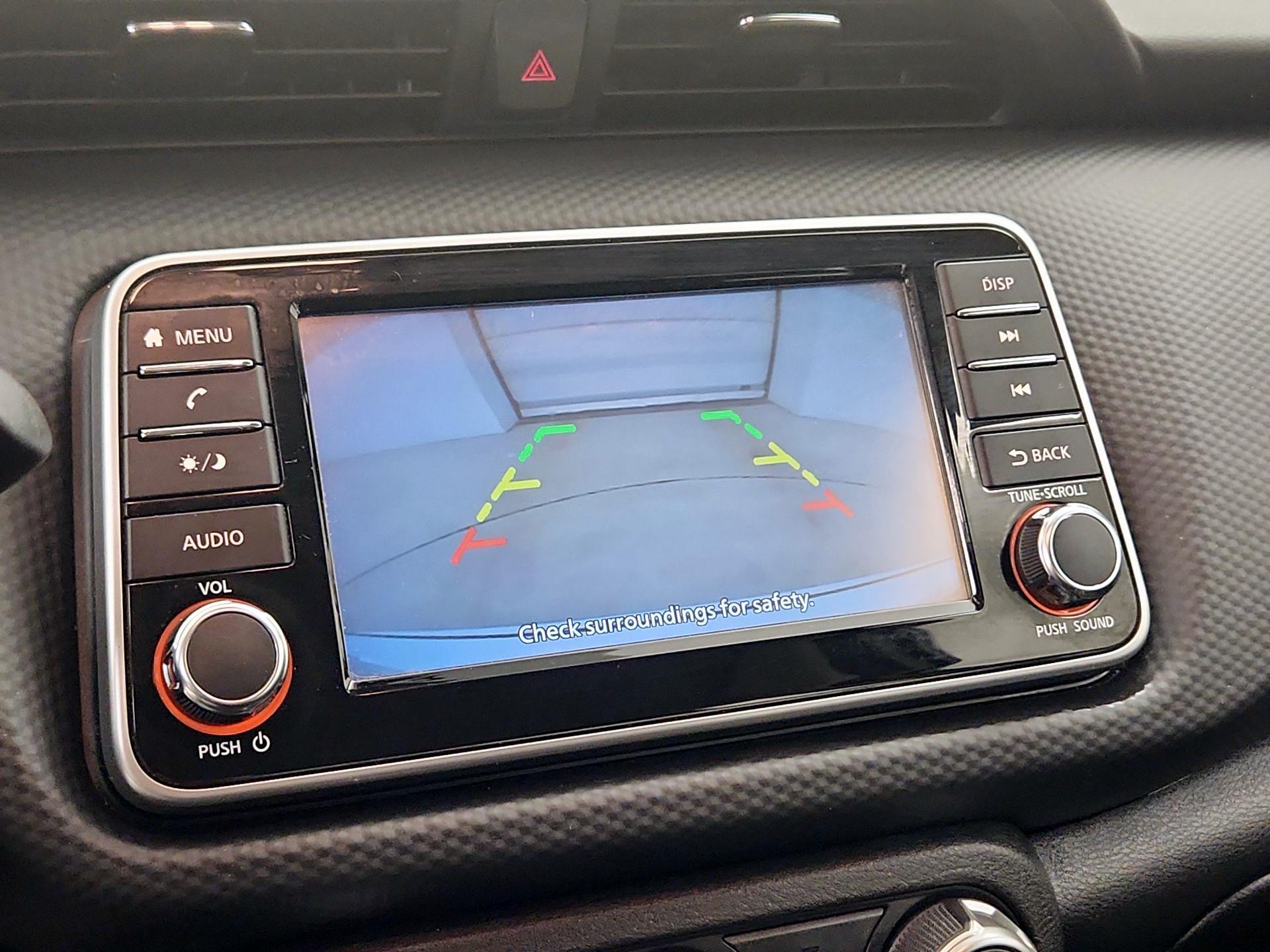 Thumbnail: 2022 Nissan Kicks - 12