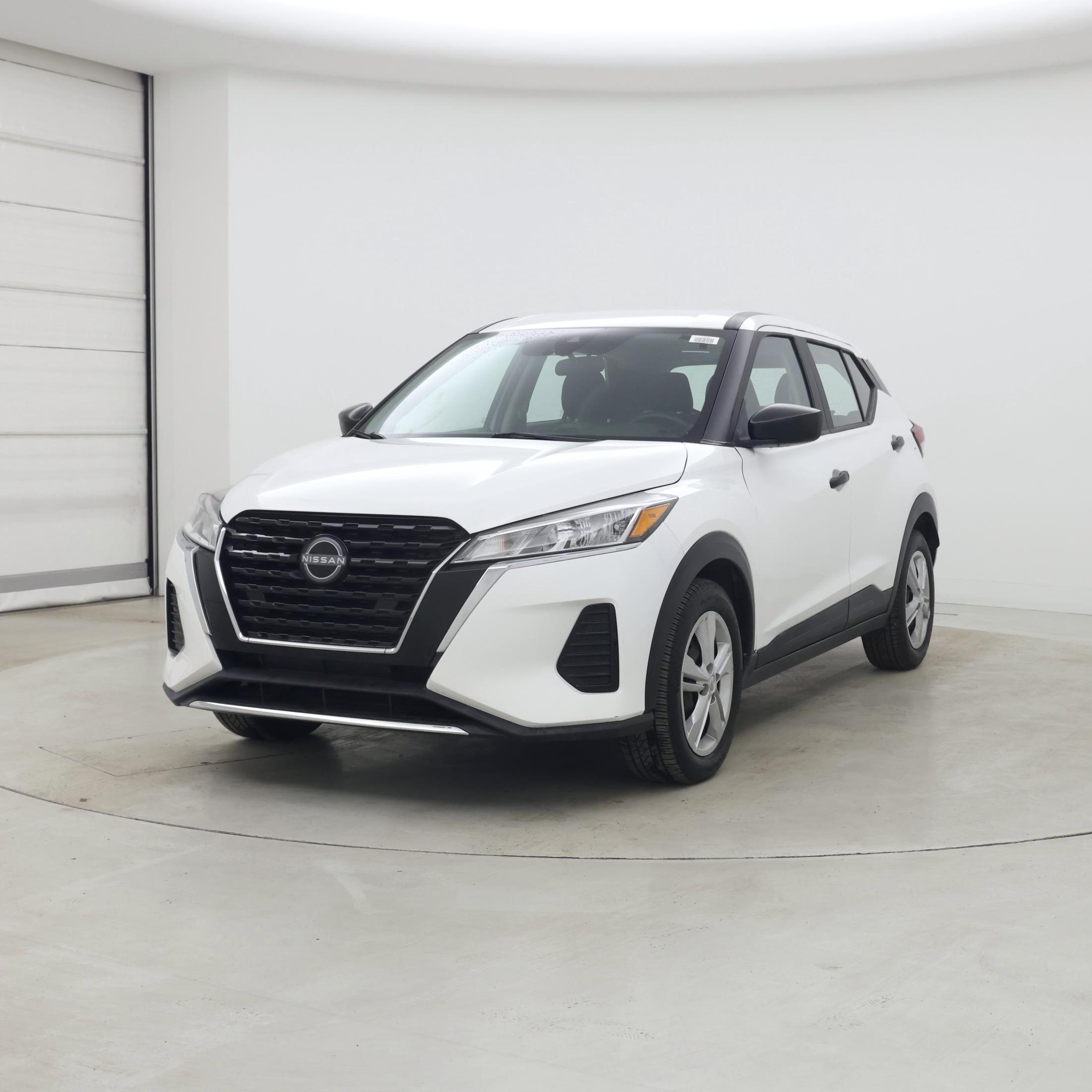 Thumbnail: 2022 Nissan Kicks - 4