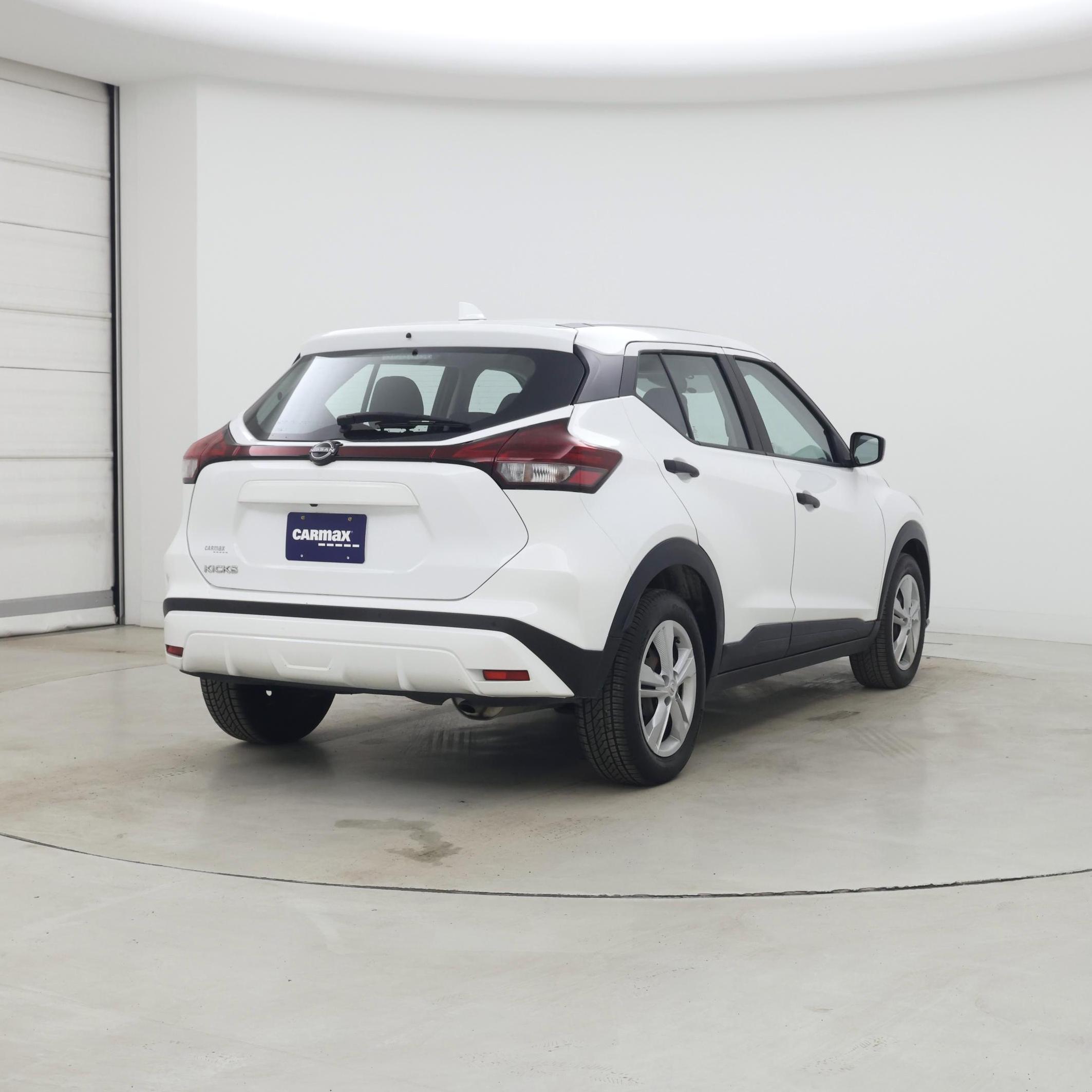 Thumbnail: 2022 Nissan Kicks - 8