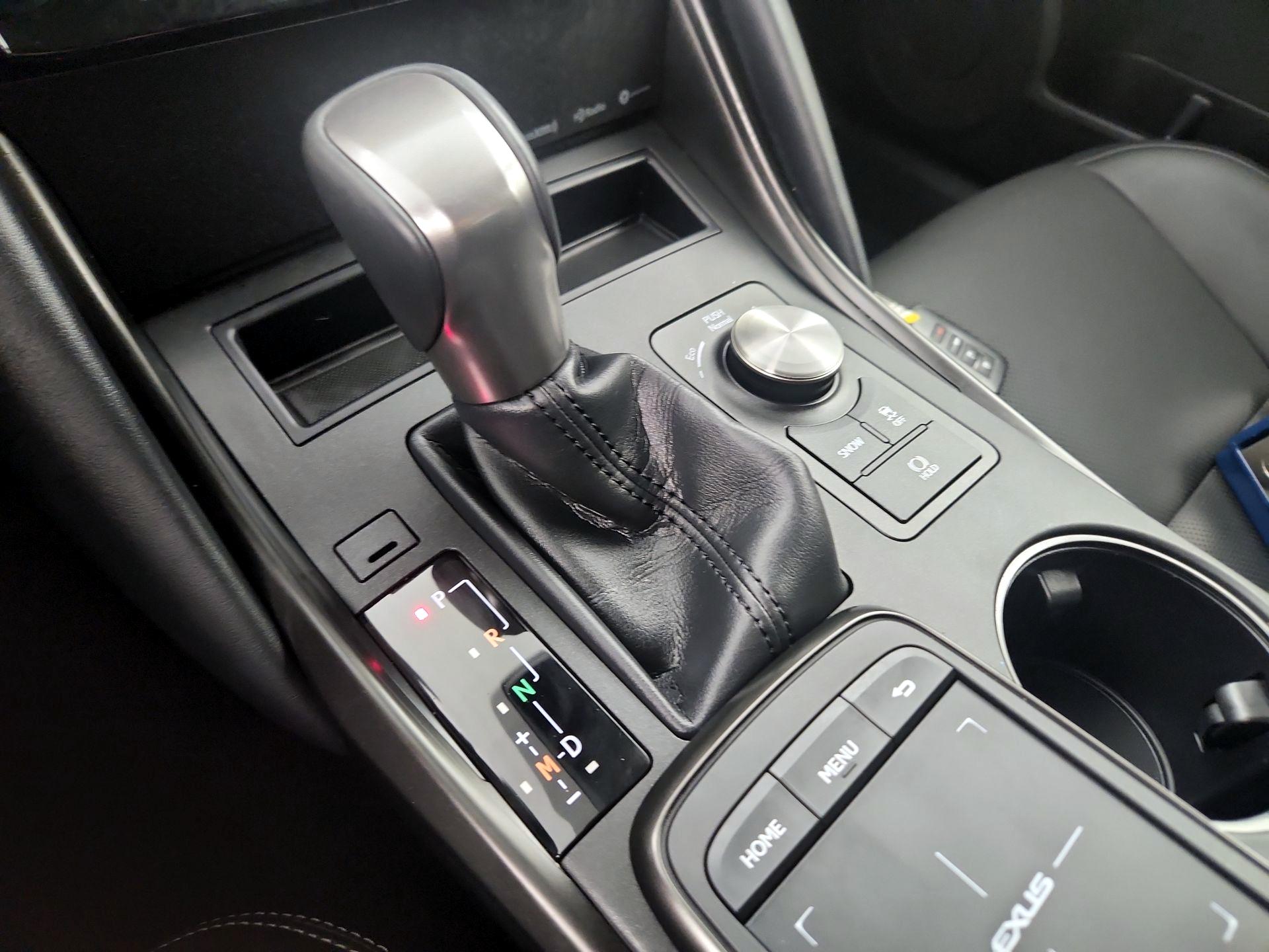 Thumbnail: 2021 Lexus IS - 15