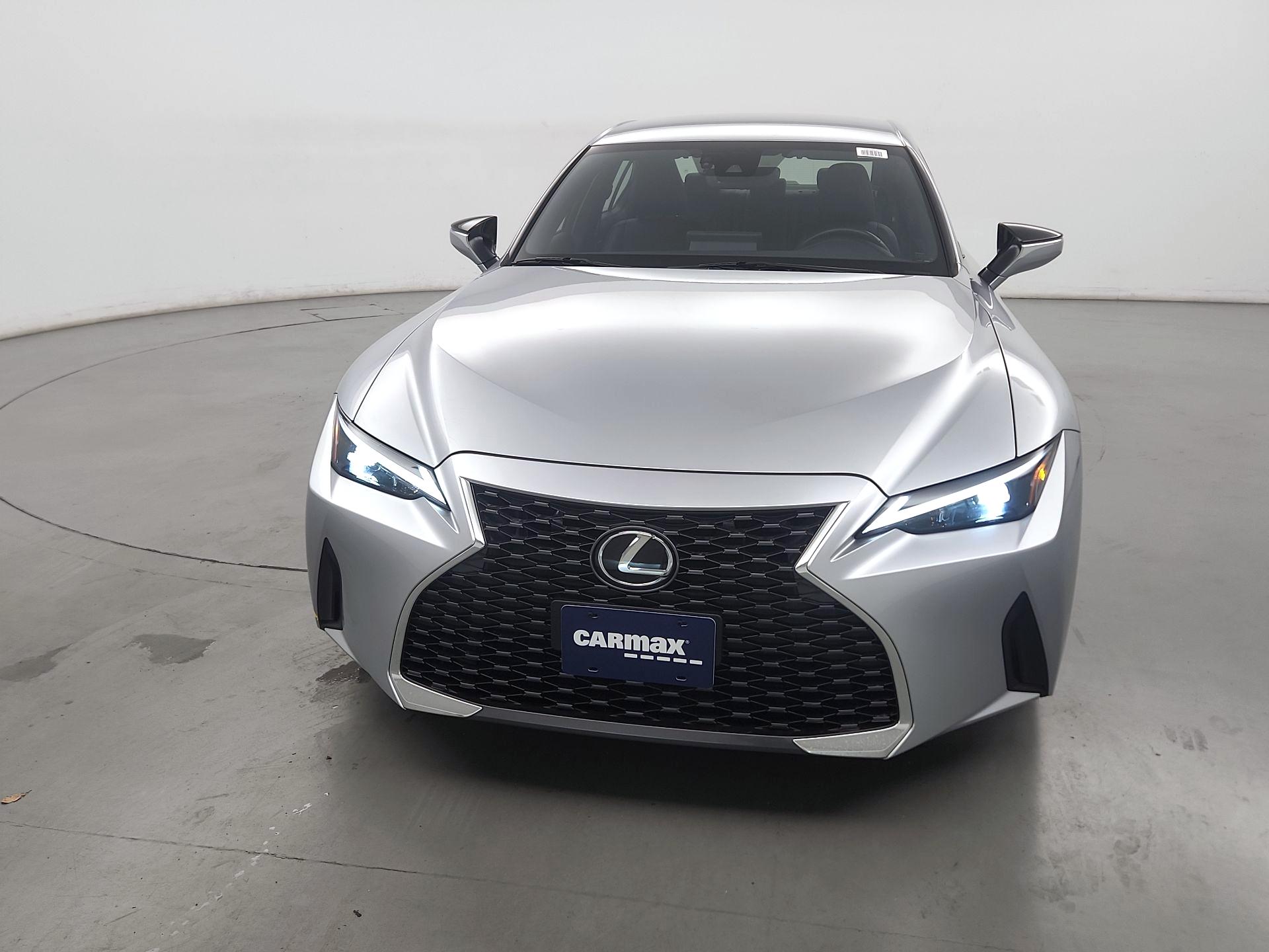 Thumbnail: 2021 Lexus IS - 2