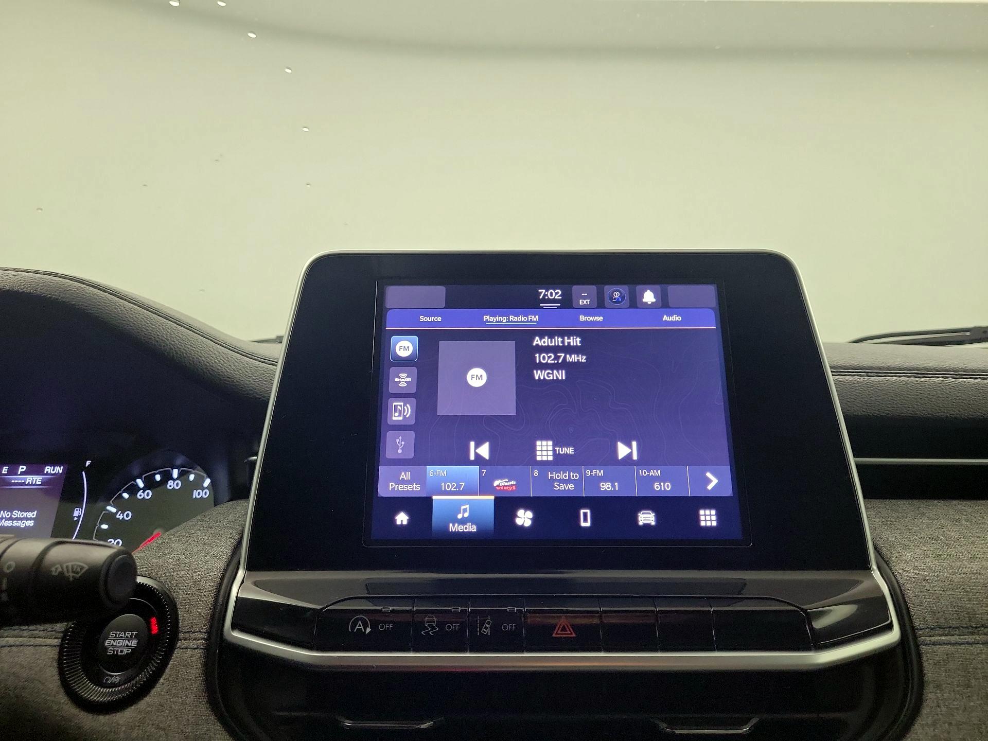 Thumbnail: 2022 Jeep Compass - 13