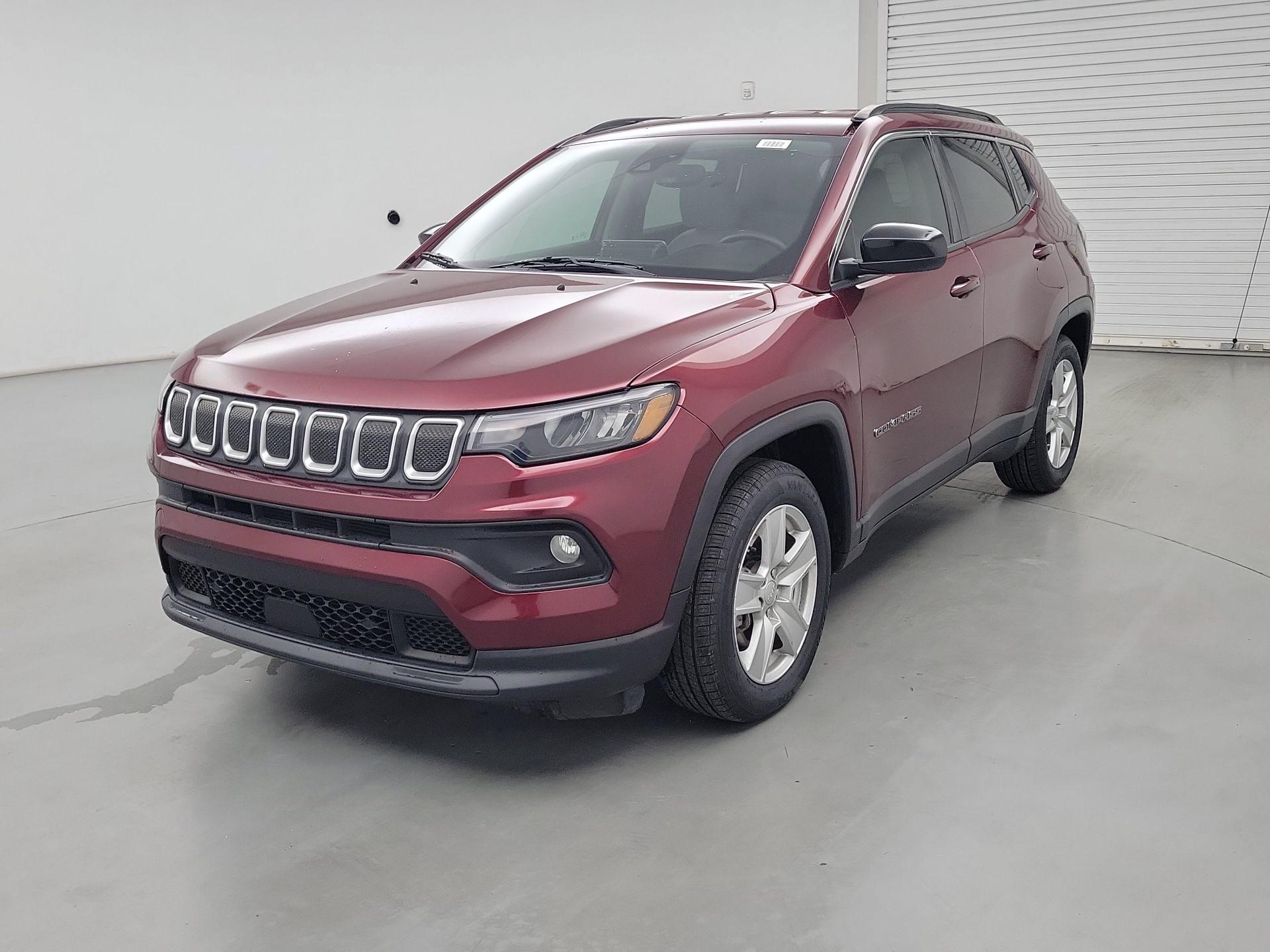 Thumbnail: 2022 Jeep Compass - 3