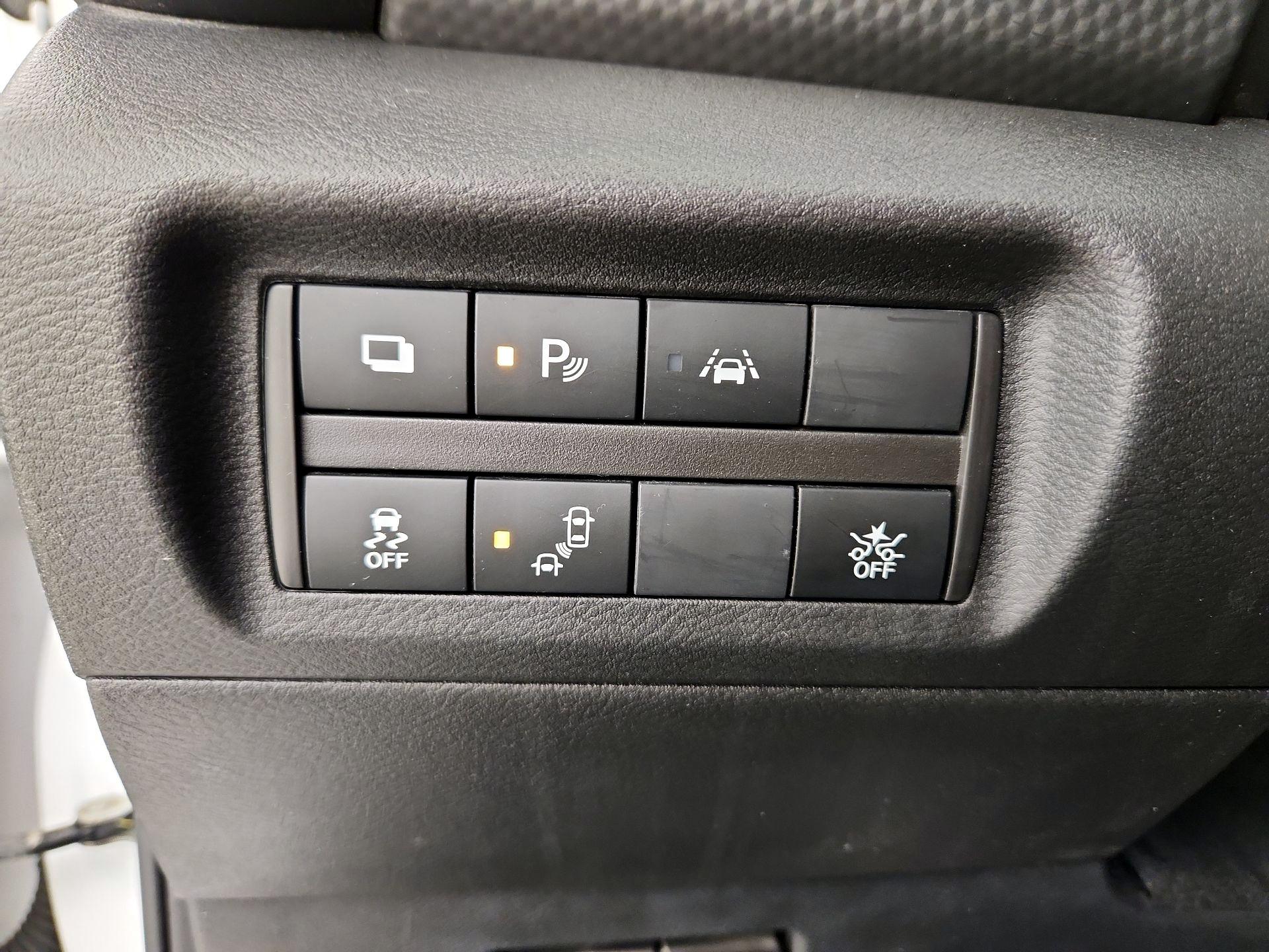 Thumbnail: 2022 Nissan Kicks - 13