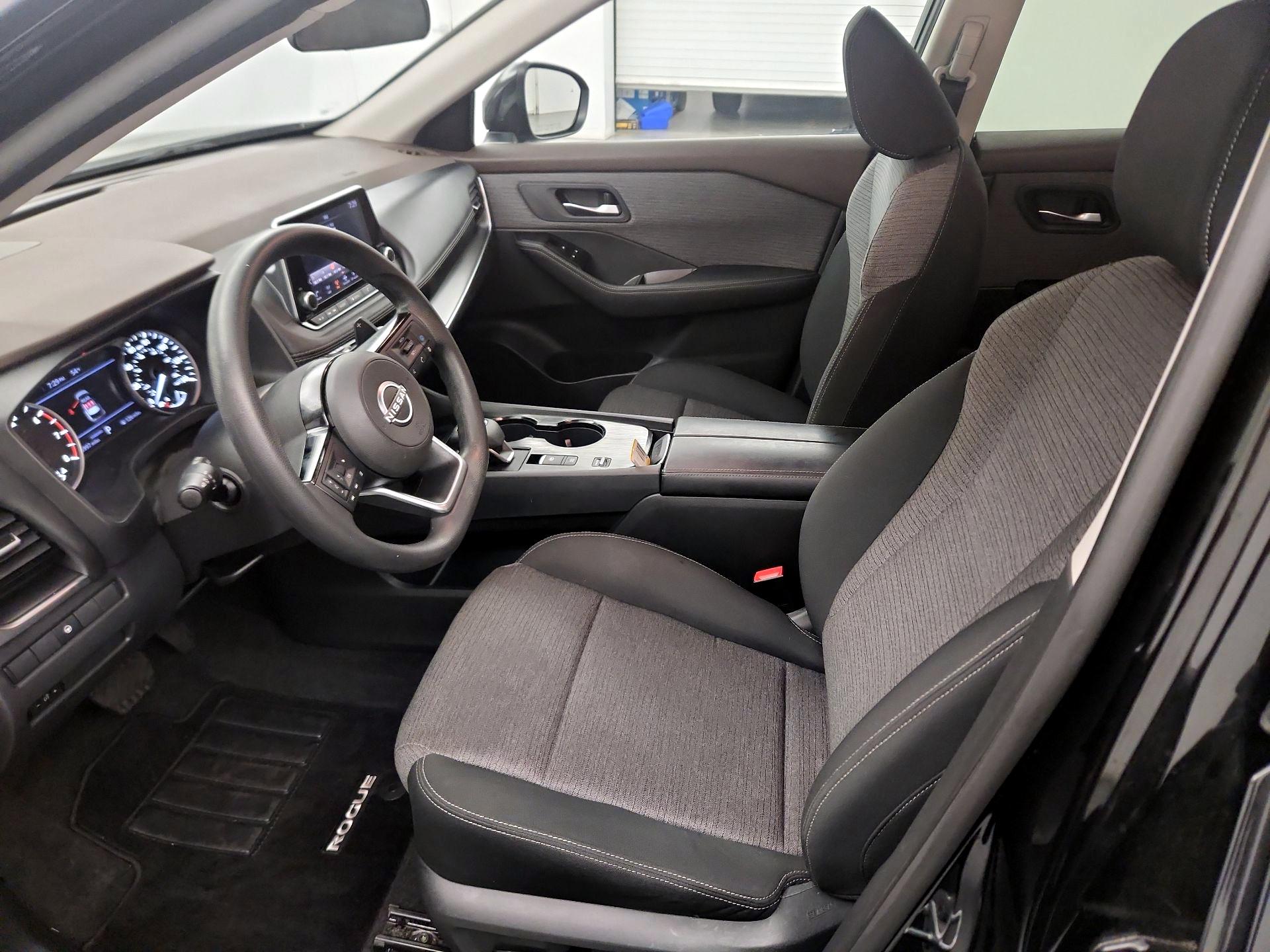 Thumbnail: 2023 Nissan Rogue - 9