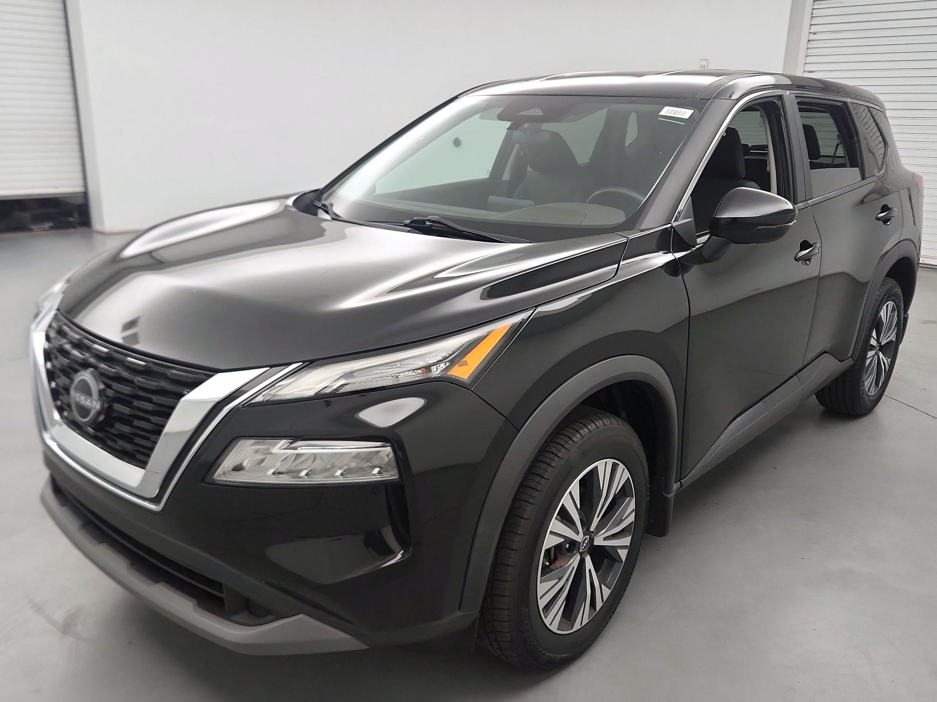 Thumbnail: 2023 Nissan Rogue - 3