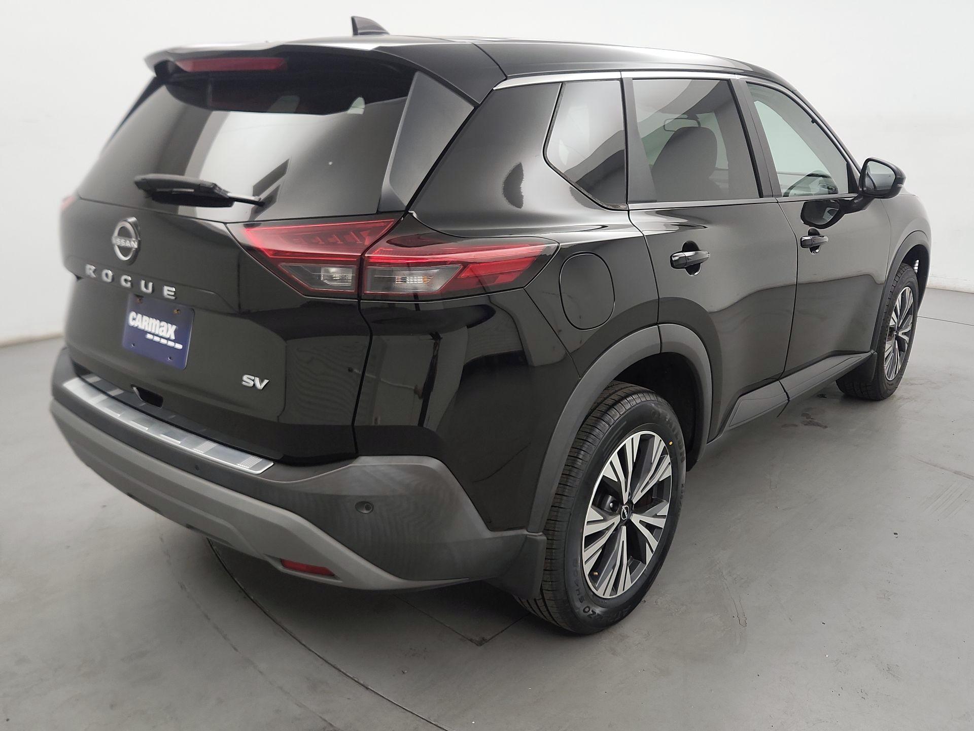 Thumbnail: 2023 Nissan Rogue - 5