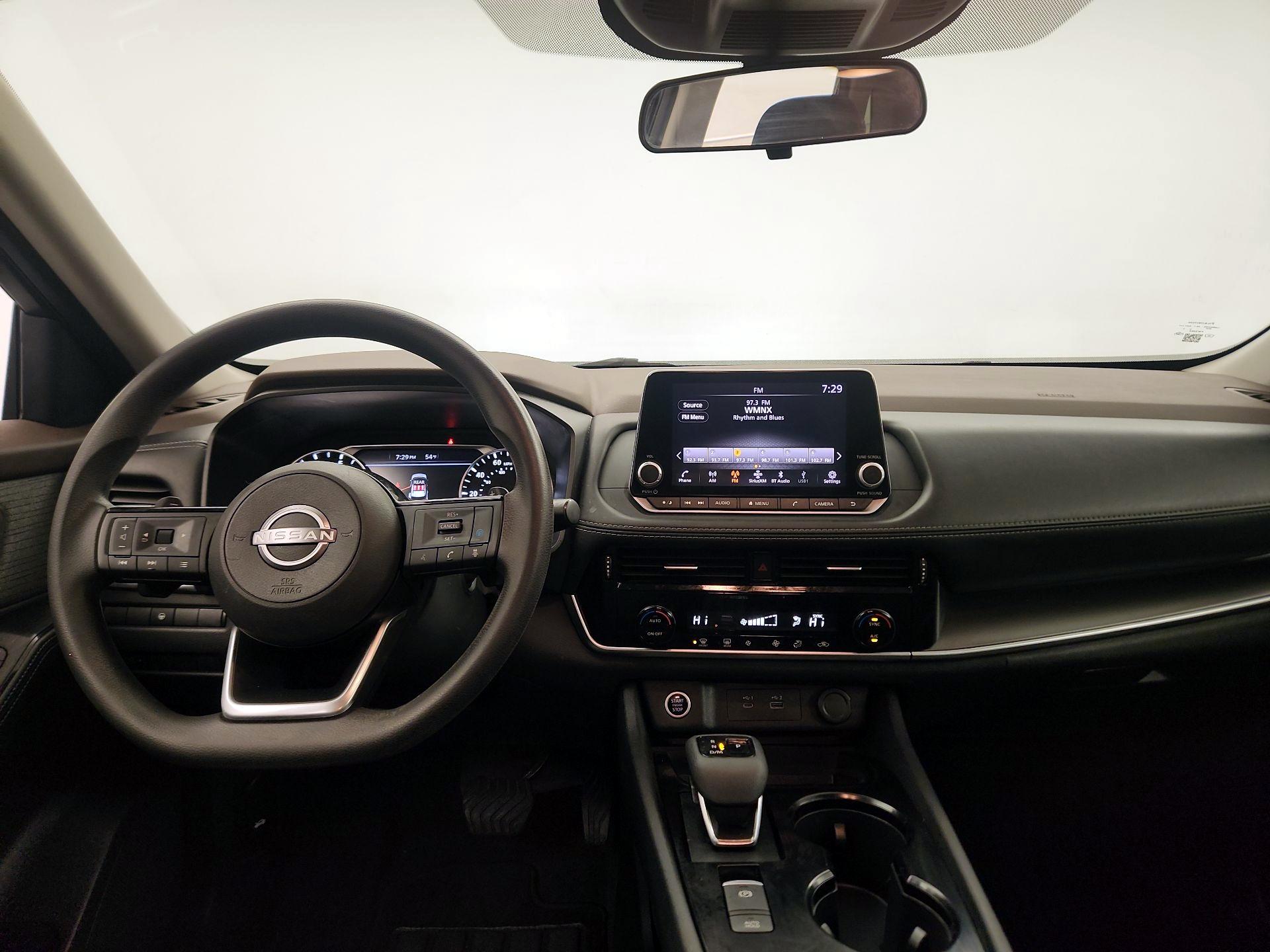 Thumbnail: 2023 Nissan Rogue - 8