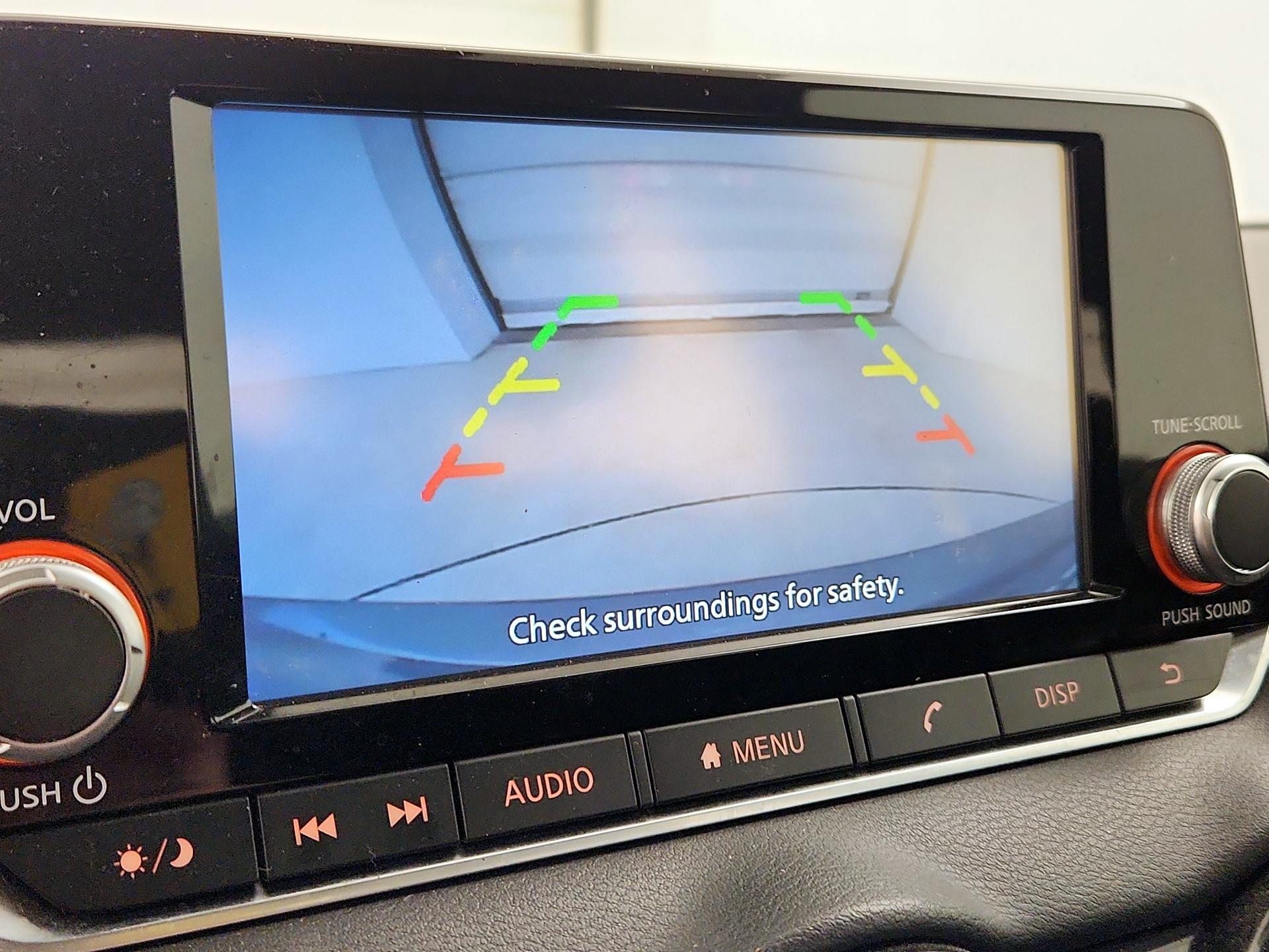 Thumbnail: 2021 Nissan Sentra - 14