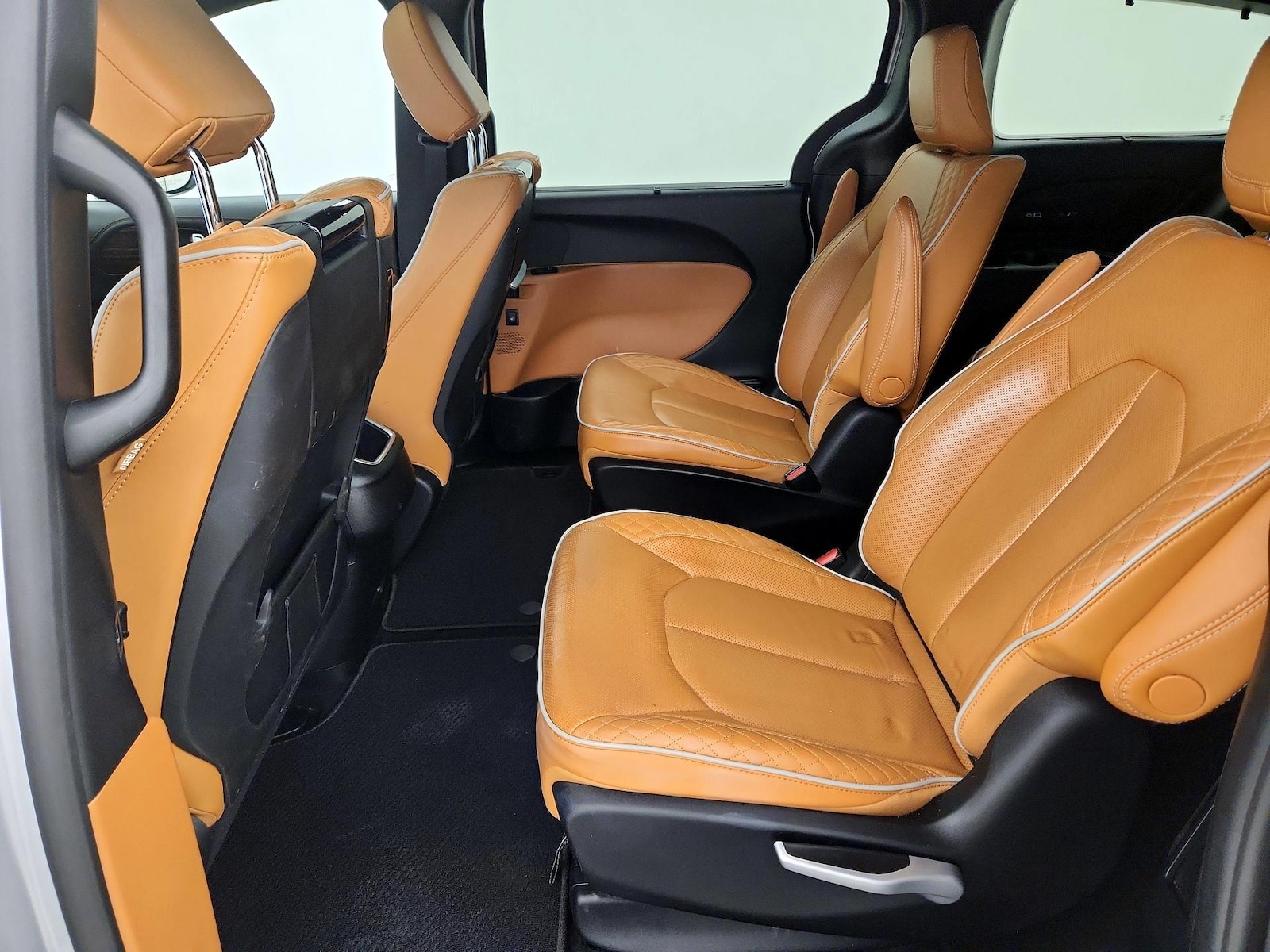 2023 Chrysler Pacifica Pinnacle - Photo 22