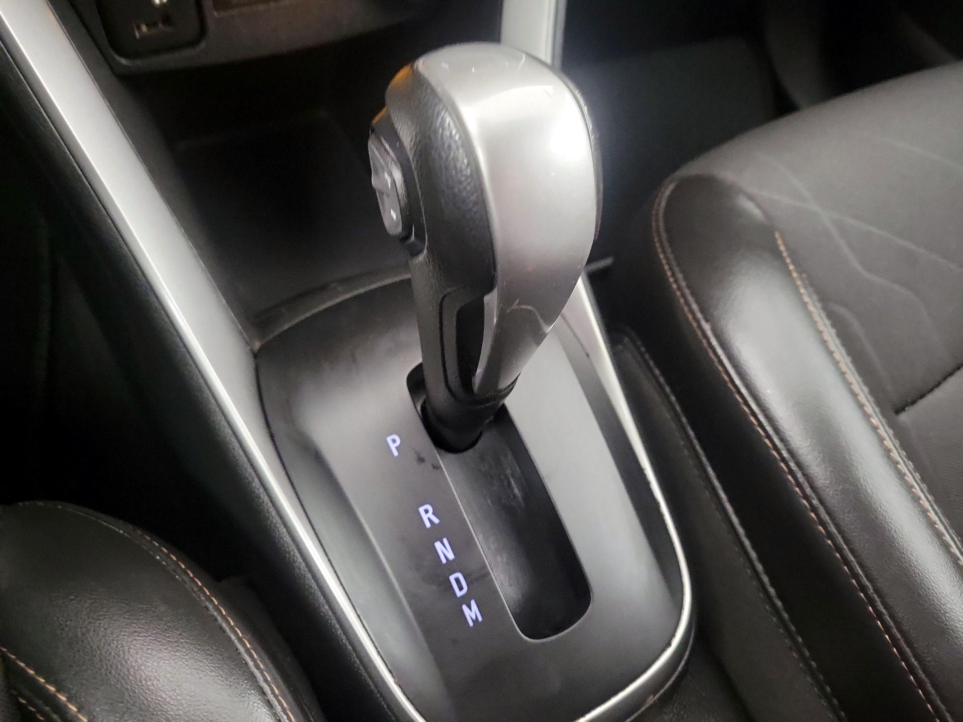 Thumbnail: 2021 Chevrolet Trax - 15