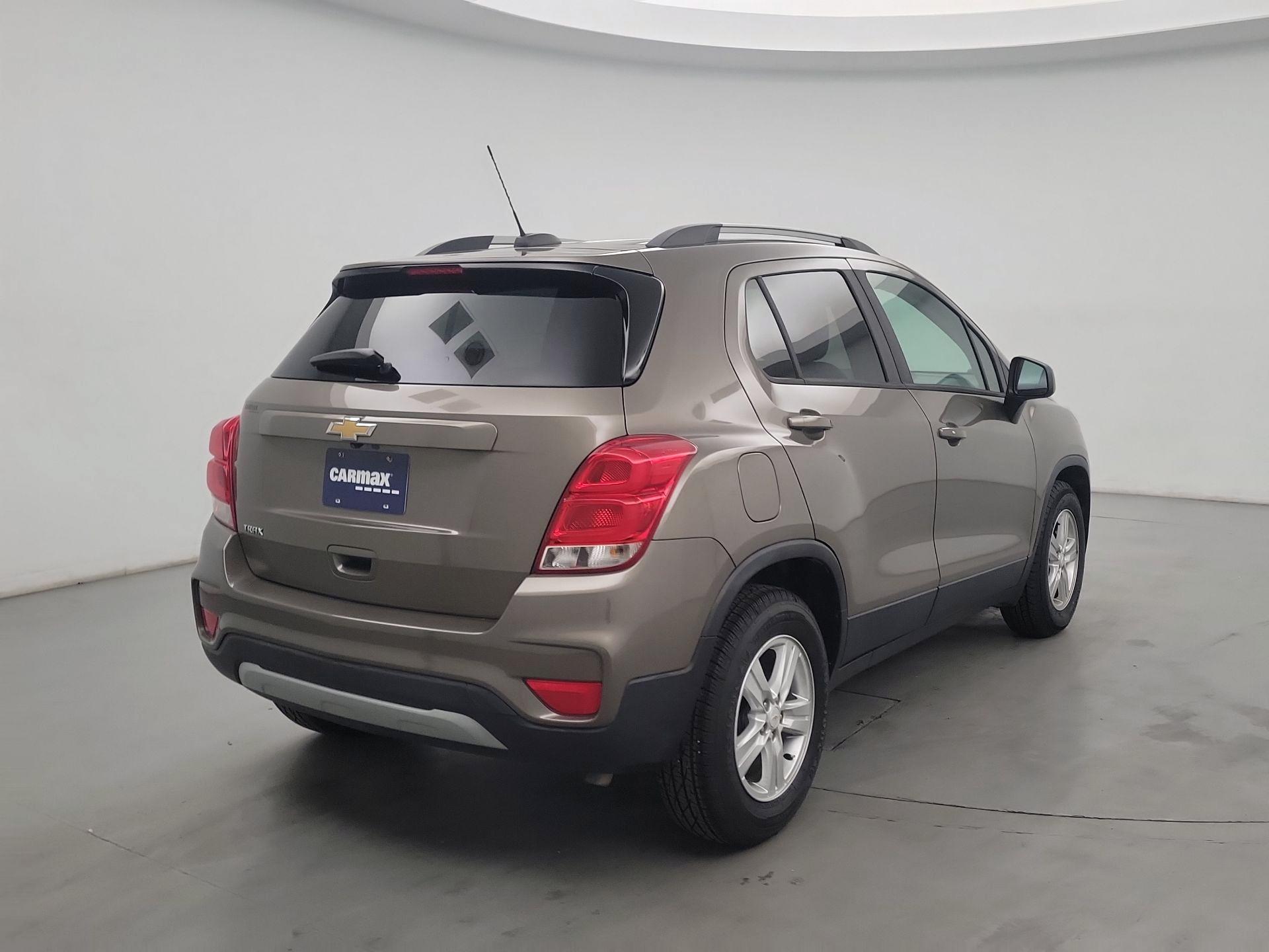 Thumbnail: 2021 Chevrolet Trax - 5
