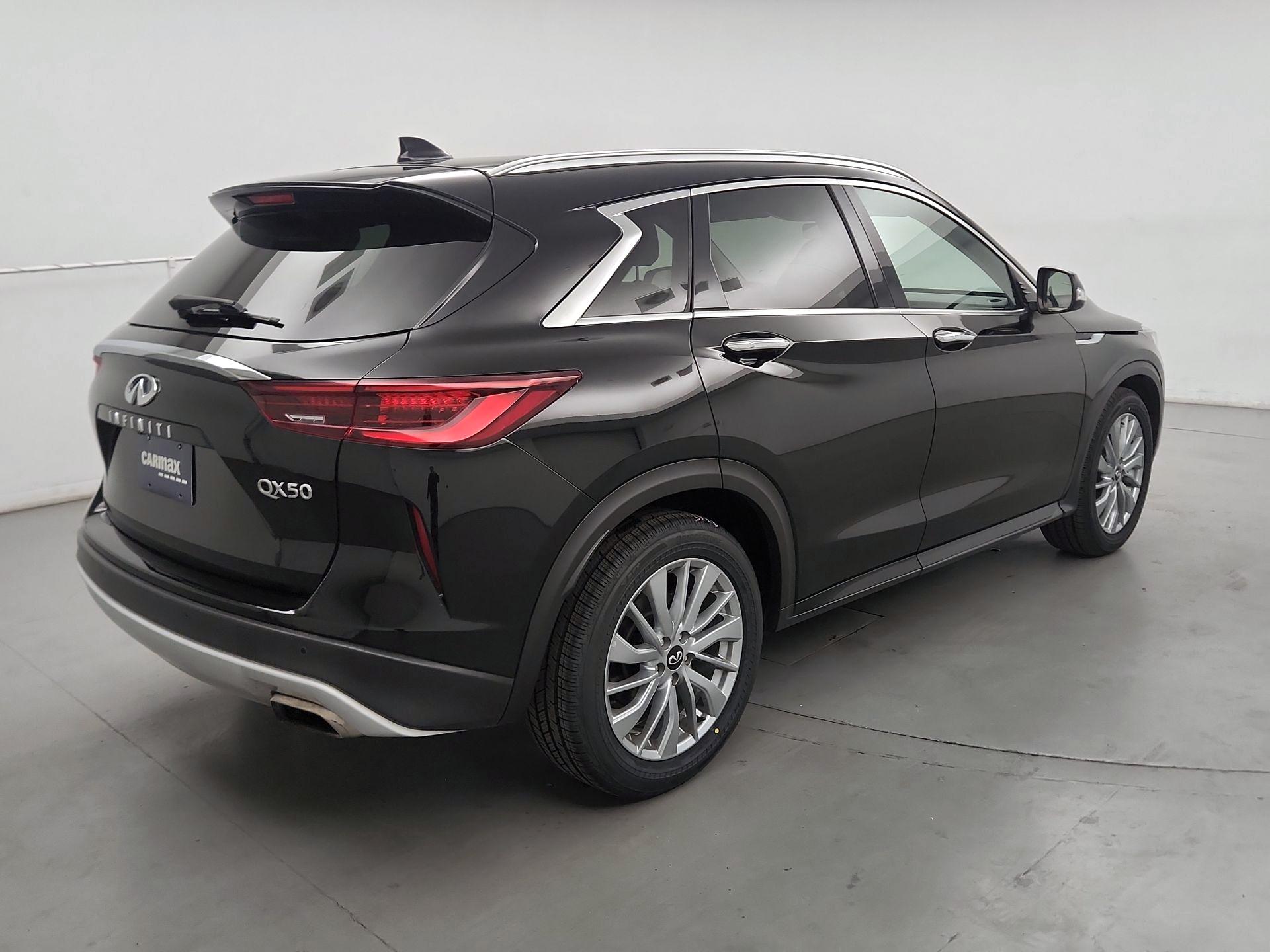 Thumbnail: 2024 INFINITI QX50 - 5